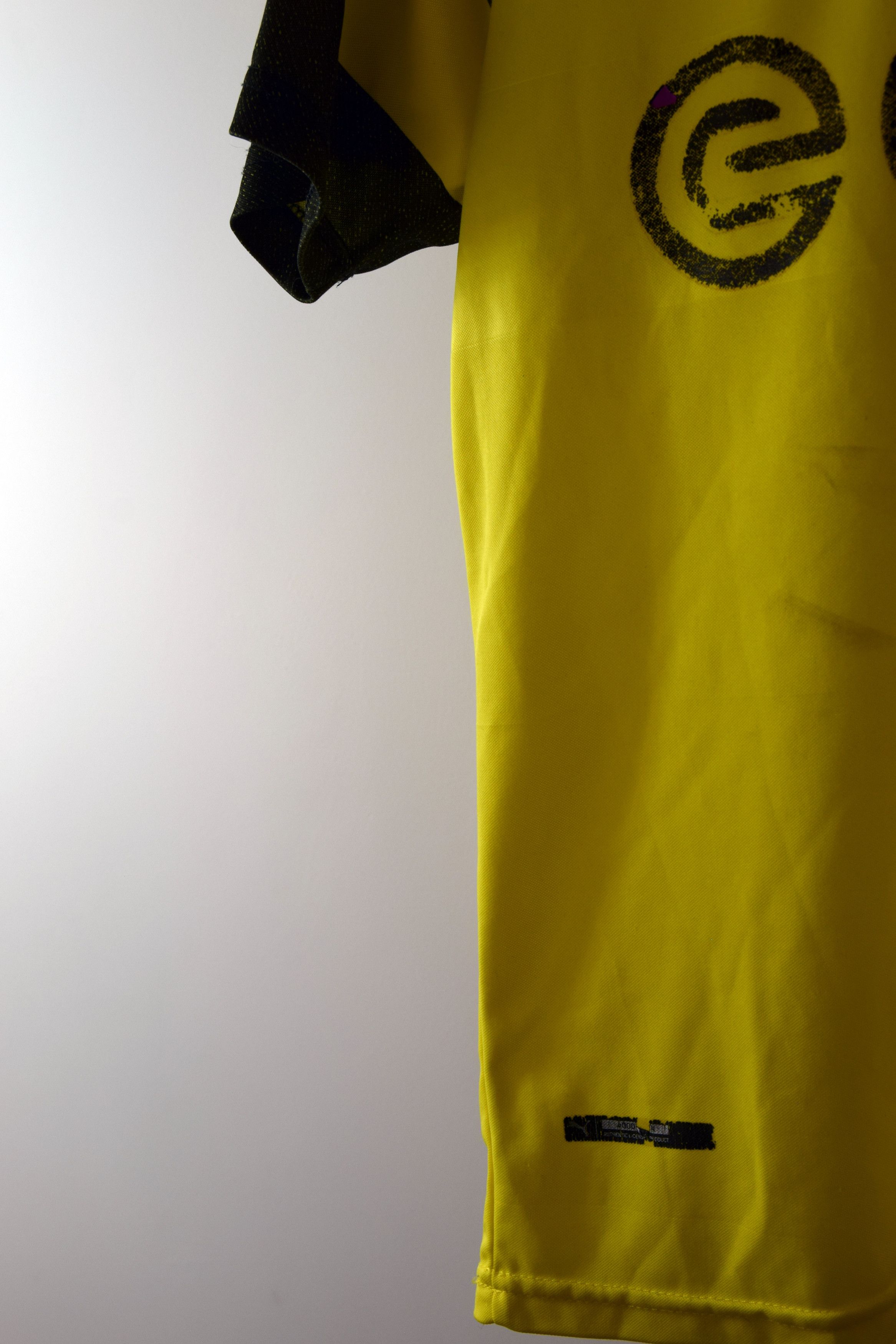 Puma Puma Football Soccer Borussia Dortmund BVB Jersey Shirt Size US M / EU 48-50 / 2 - 3 Thumbnail