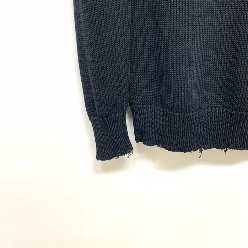 Givenchy Givenchy Black Distressed Knit Sweater Size S Shoulder Wid Size US S / EU 44-46 / 1 - 3 Thumbnail
