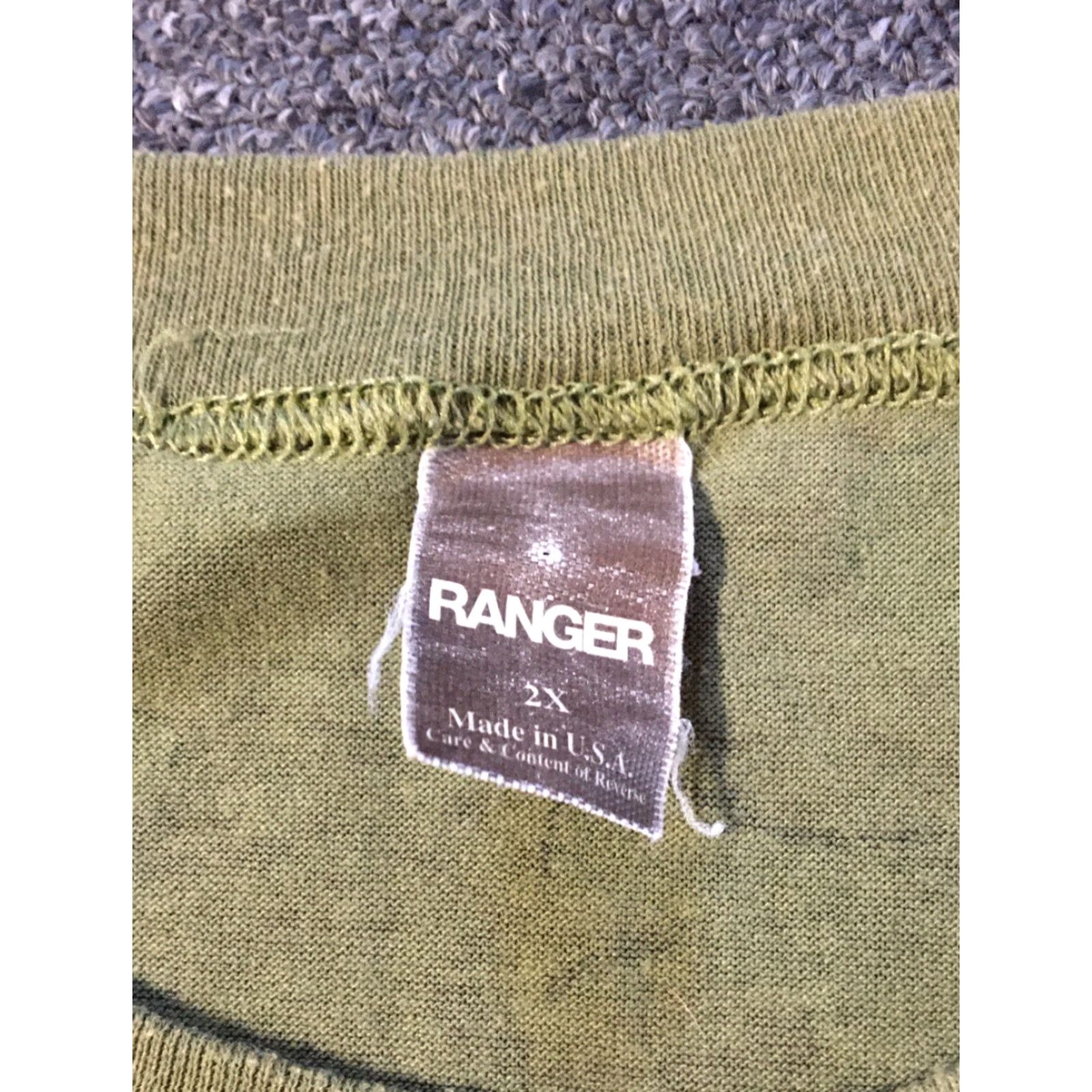 Vintage VINTAGE 80s Camo Shirt USA Ranger T-Shirt 2XL Green Pocket Men Military Grunge Punk 90s Outdoor Hunting Army Flag USA Size US XXL / EU 58 / 5 - 4 Thumbnail
