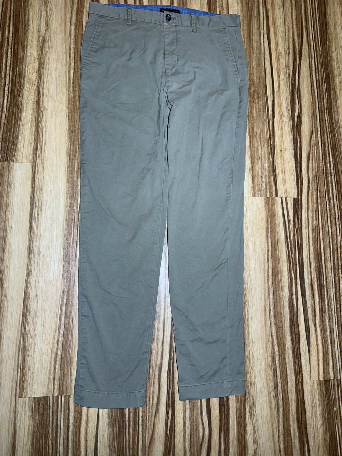 Banana Republic Banana Republic brown Chinos Size US 34 / EU 50 - 2 Thumbnail