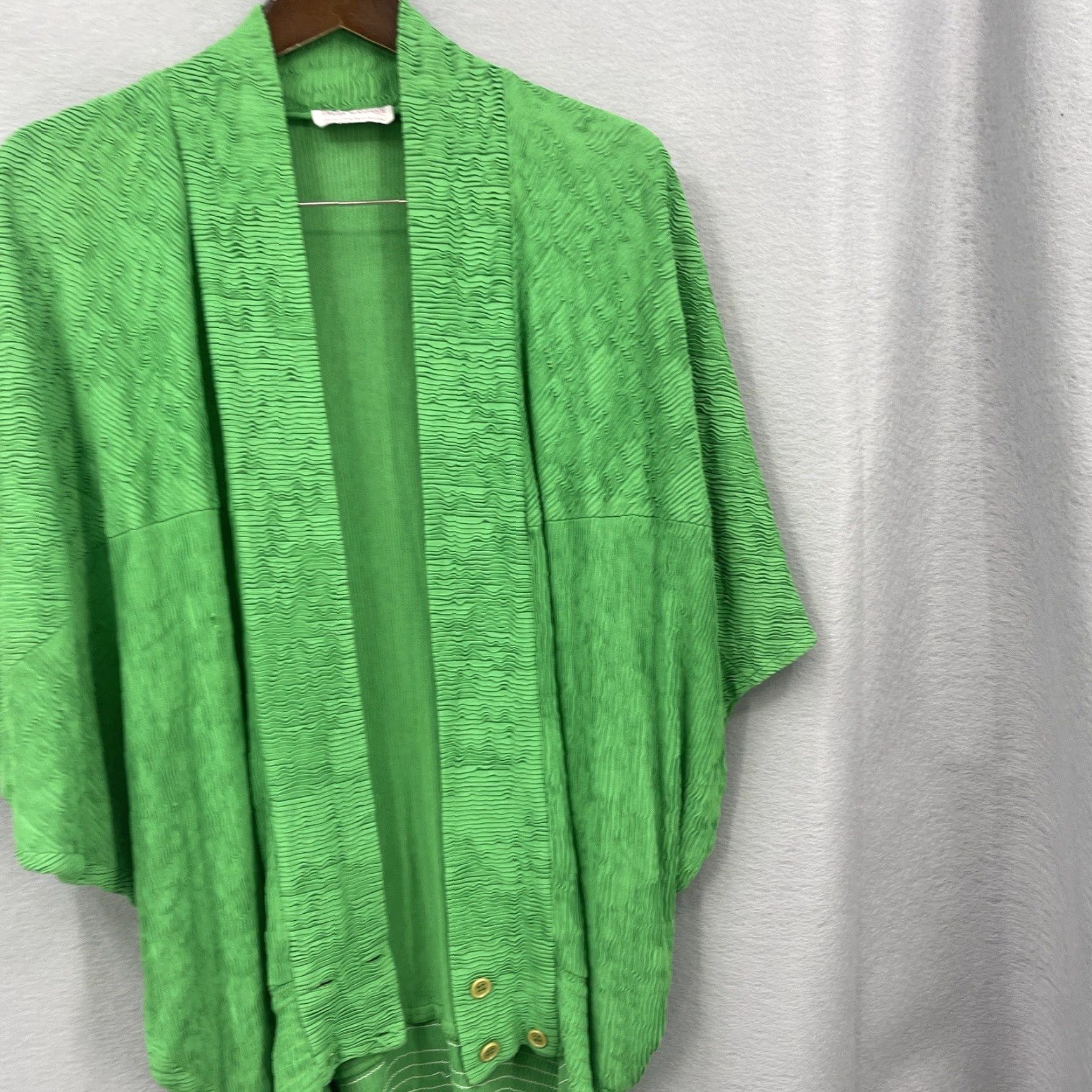 Vintage VTG Irene Kasmer Cardigan Womens M Green 1970s Vintage Secretary/Geek Dolman Sleeve Kimono Ribbed Cottagecore Shirt Mens/Womens Size M / US 6-8 / IT 42-44 - 3 Thumbnail