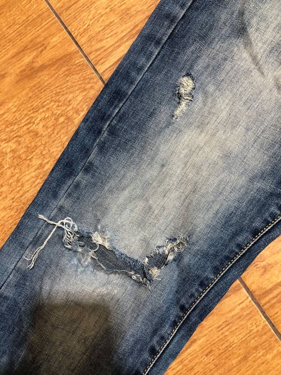 Dsquared2 Dsquared2 Blue Distressed Ripped vintage denim Jeans Size US 28 / EU 44 - 17 Thumbnail