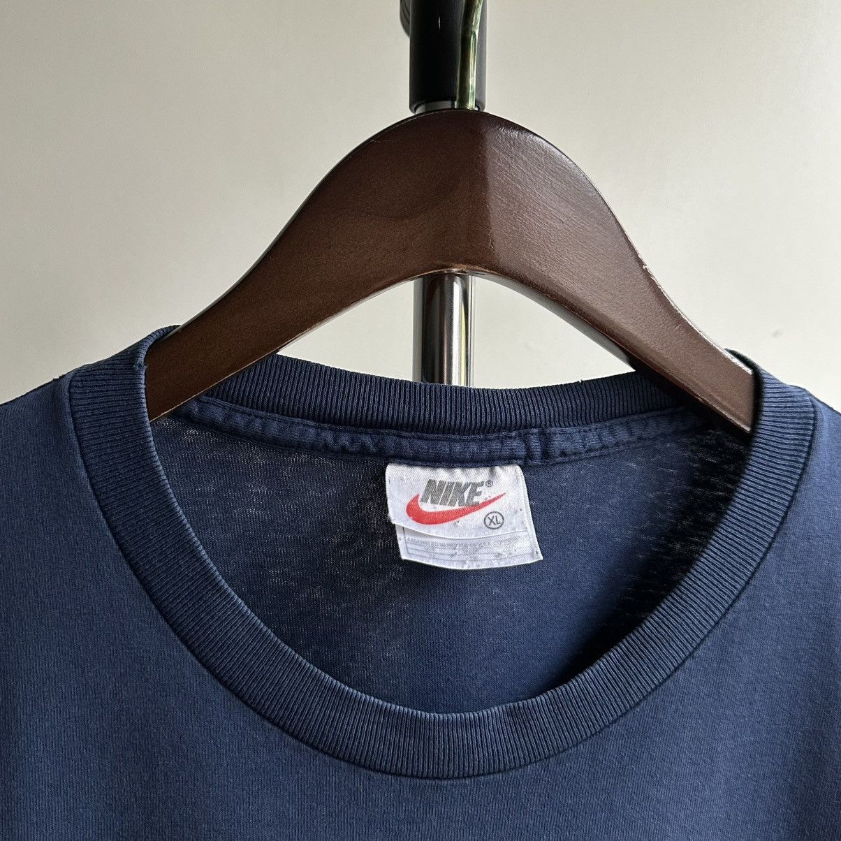 Nike Vintage 90s Nike Athletics Big Logo Tee Size US XL / EU 56 / 4 - 4 Thumbnail