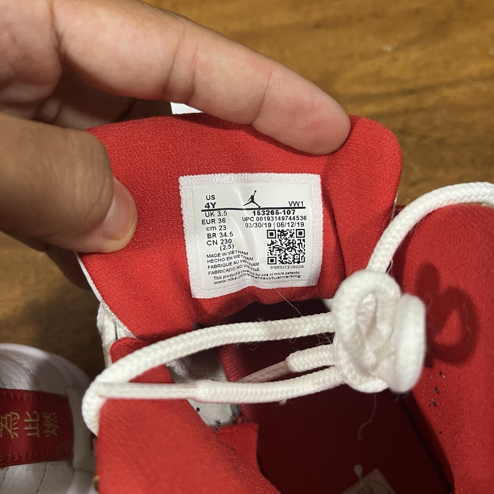 Jordan Brand Size 4, 5.5 Women’s- Air Jordan 12 Retro FIBA Size US 5.5 / IT 35.5 - 7 Thumbnail