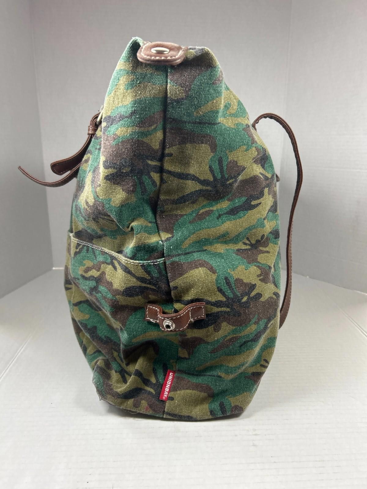 UNIONBAY UNIONBAY Vintage Camouflage Canvas Tote Bag Faux Leather Size ONE SIZE - 2 Thumbnail
