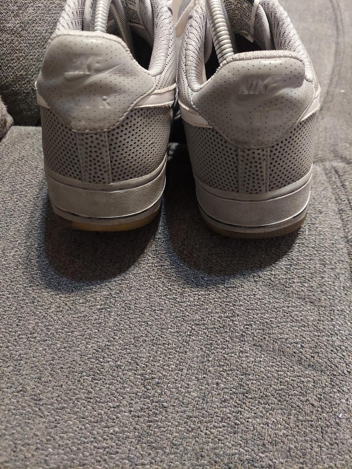Nike Nike Air Force 1 Shoes Triple Mens Size 10 Tennis Shoes Size US 10 / IT 40 - 4 Thumbnail