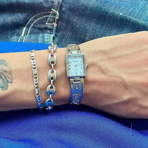 VIBE 2000s vintage rectangle stainless steel quartz luxury watch Size ONE SIZE - 5 Thumbnail