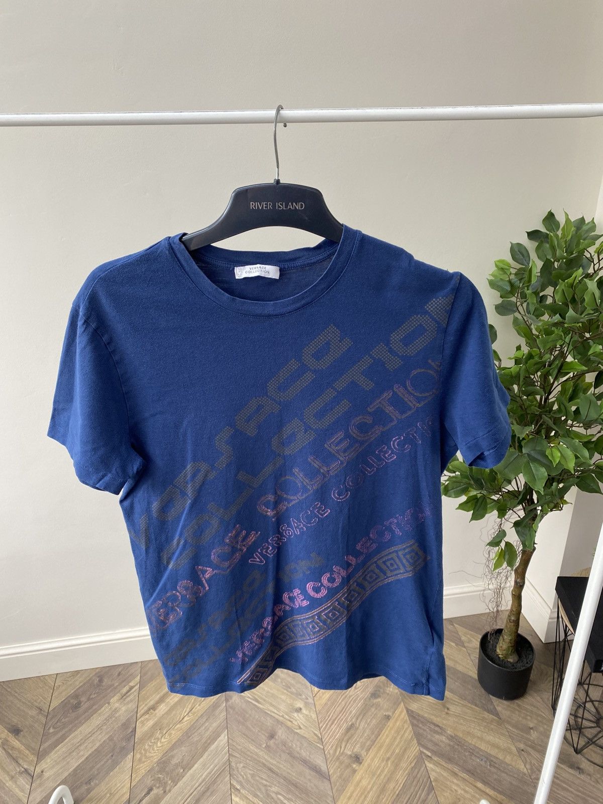 Designer × Versace × Vintage Vintage Versace Collection Printed T-Shirt Size US S / EU 44-46 / 1 - 4 Thumbnail