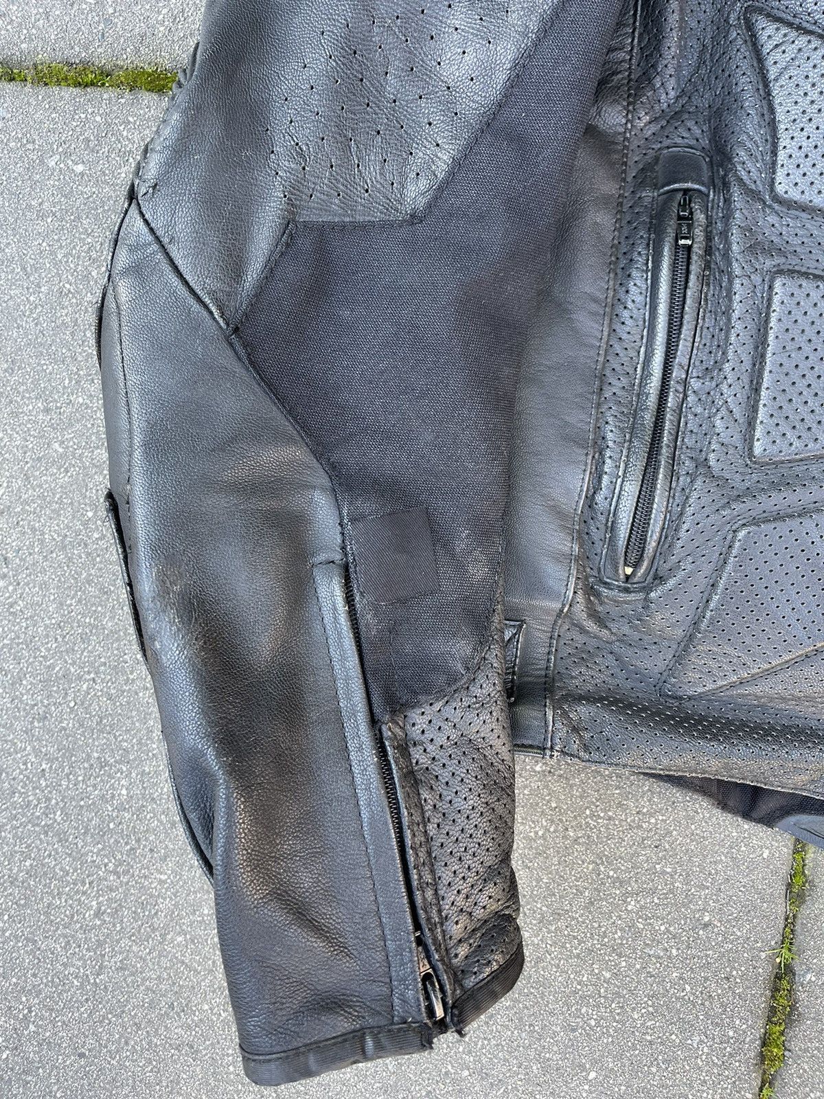 Vintage Teknic studded armoured leather moto jacket uwu Size US L / EU 52-54 / 3 - 4 Thumbnail