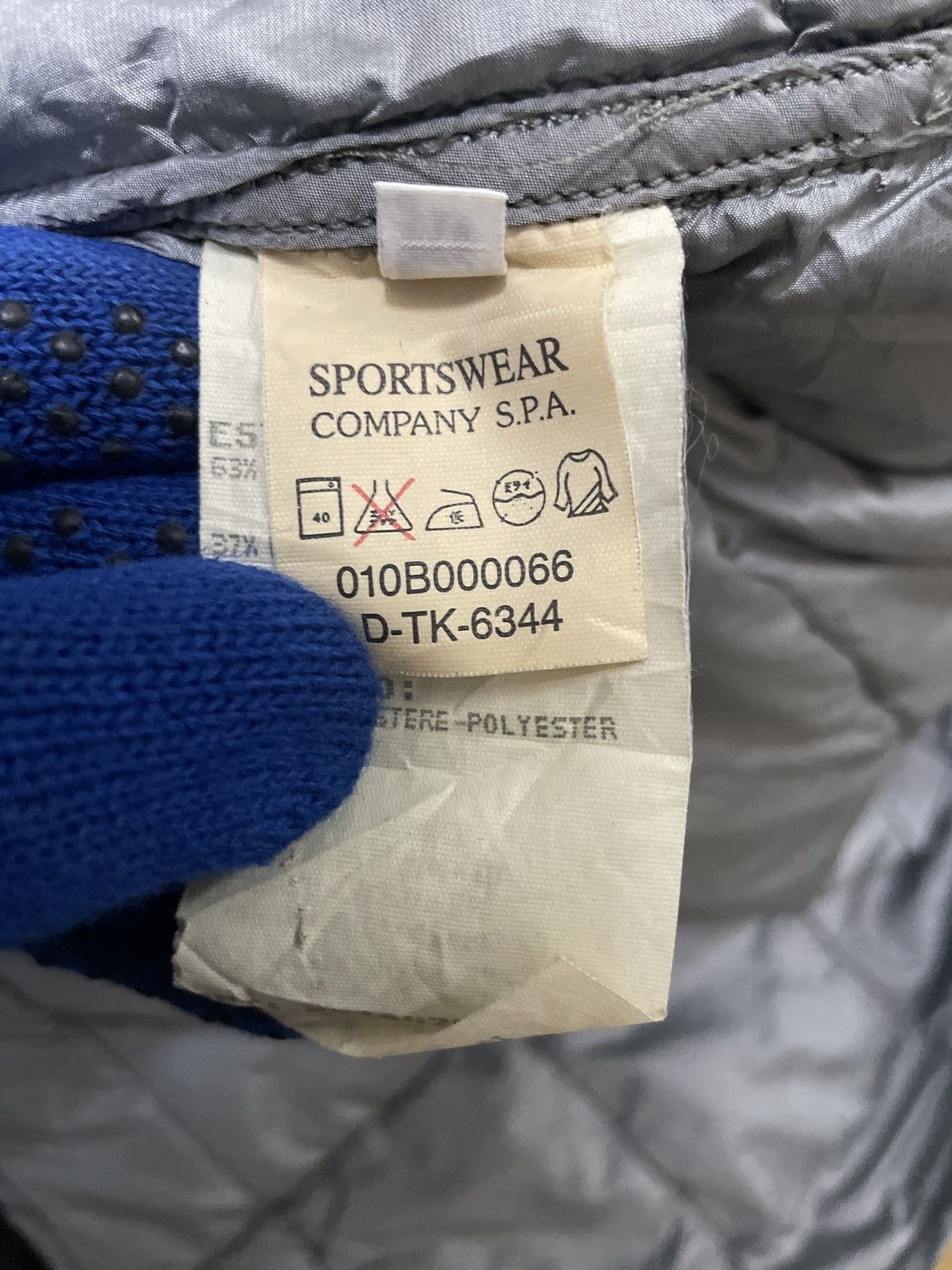 C.P. Company 💥AW96 CP COMPANY INNER PADDED PUFFER HOODIE JACKET Size US L / EU 52-54 / 3 - 12 Thumbnail