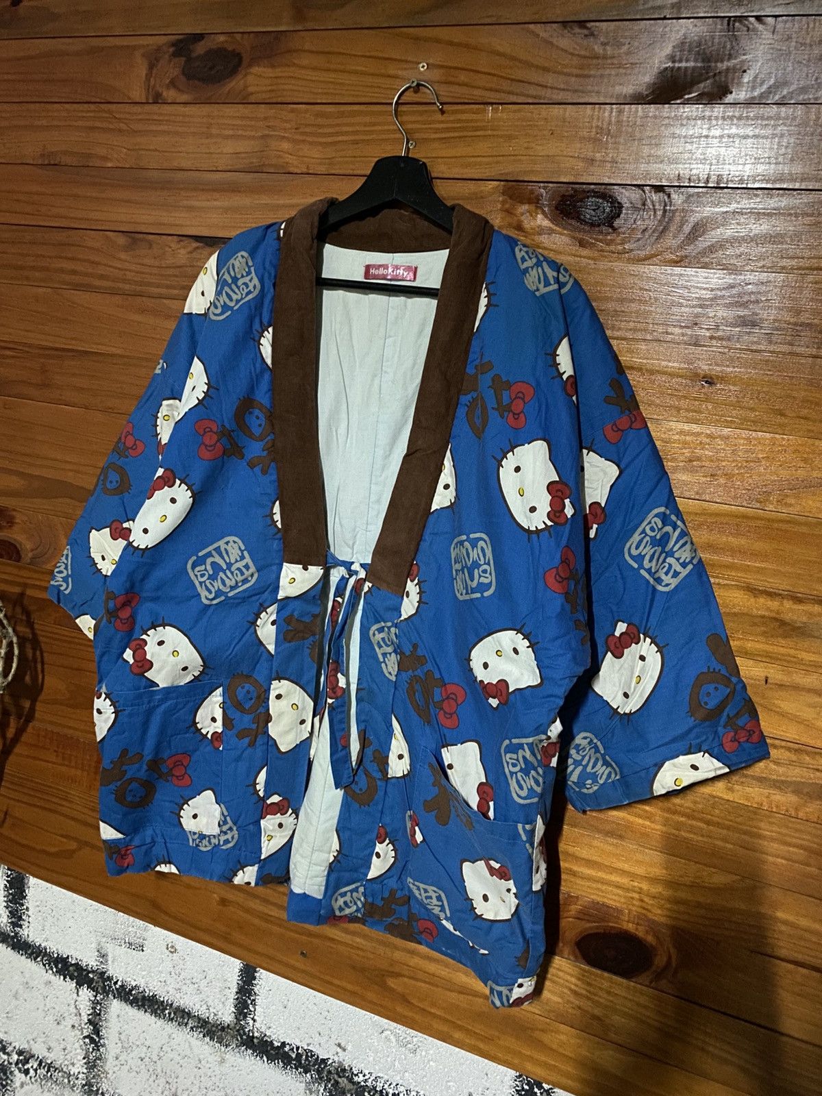 Vintage Vintage Sanrio Hello Kitty Padded Kimono Jacket Exclusive Size US M / EU 48-50 / 2 - 4 Thumbnail