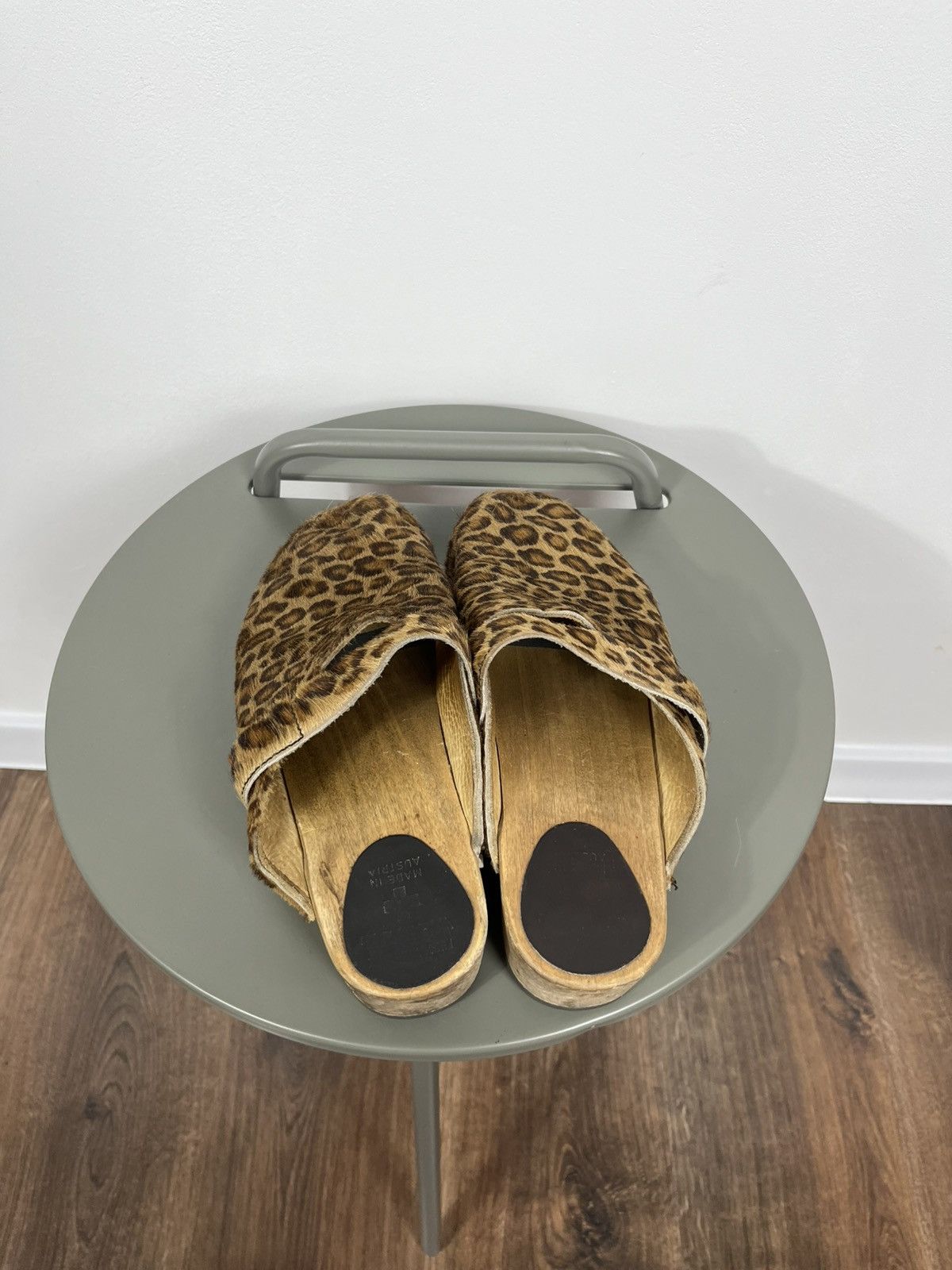 Vintage Handmade Leopard Clogs Shoes Women’s 40 – Made in Austria Size US 9.5 / IT 39.5 - 9 Thumbnail