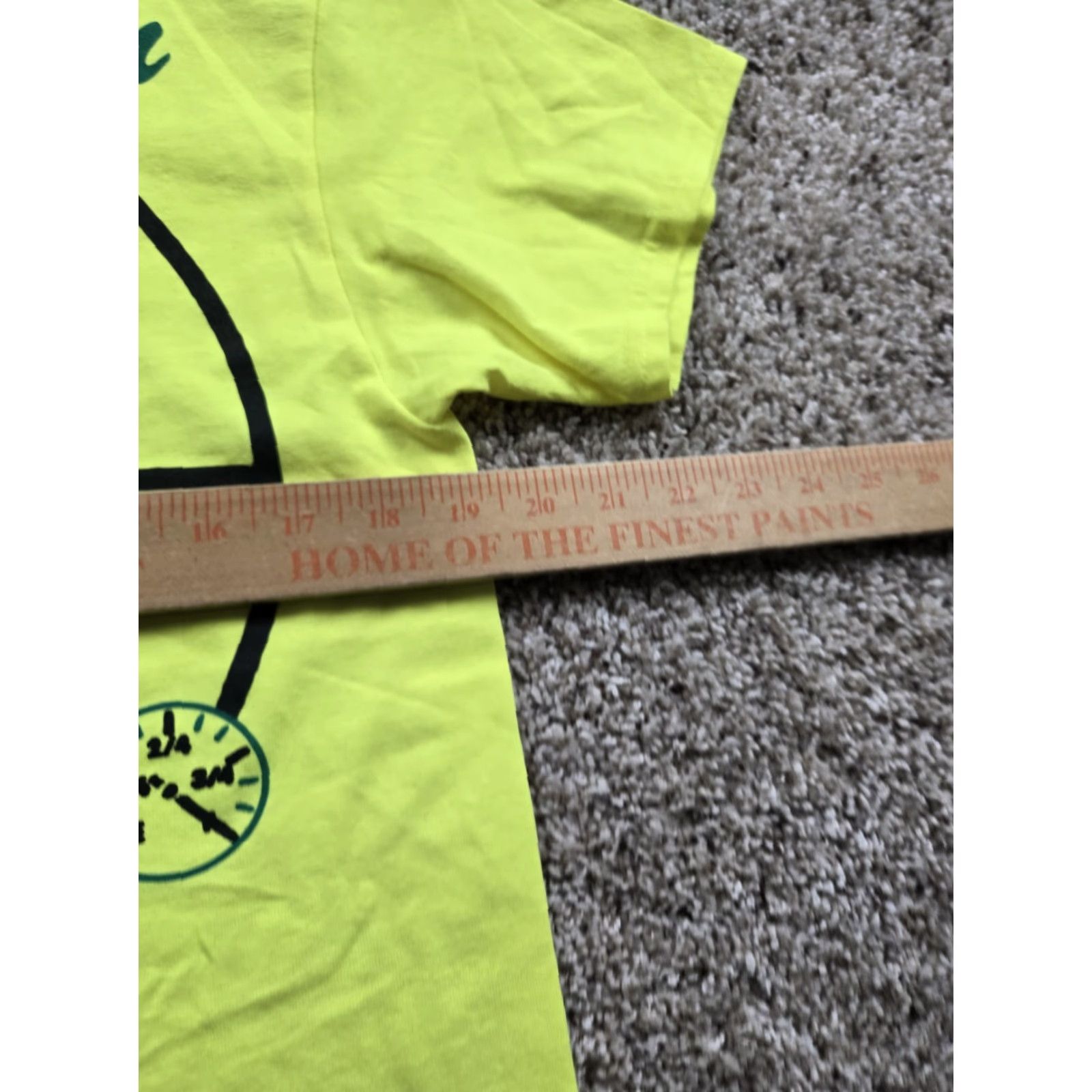 Vintage Drake T-shirt Assassination Vacation World Tour Medium Neon Yellow 2019 Size US M / EU 48-50 / 2 - 7 Thumbnail