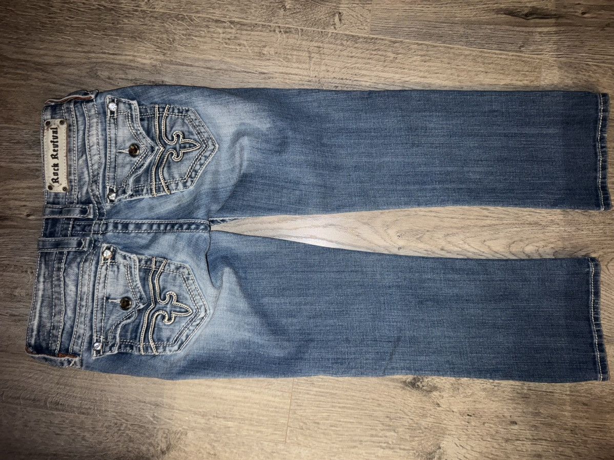 Rock Revival ROCK REVIVAL - CELINE CAPRI Y2K Low-waisted, straight jean Size 26" / US 2 / IT 38 - 11 Thumbnail