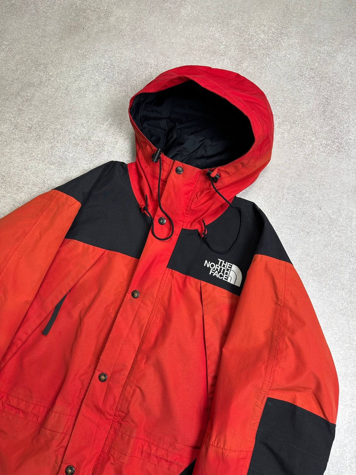 The North Face Vintage 90s The North Face Outdoor Faded Hiking Jacket S Size US S / EU 44-46 / 1 - 2 Thumbnail
