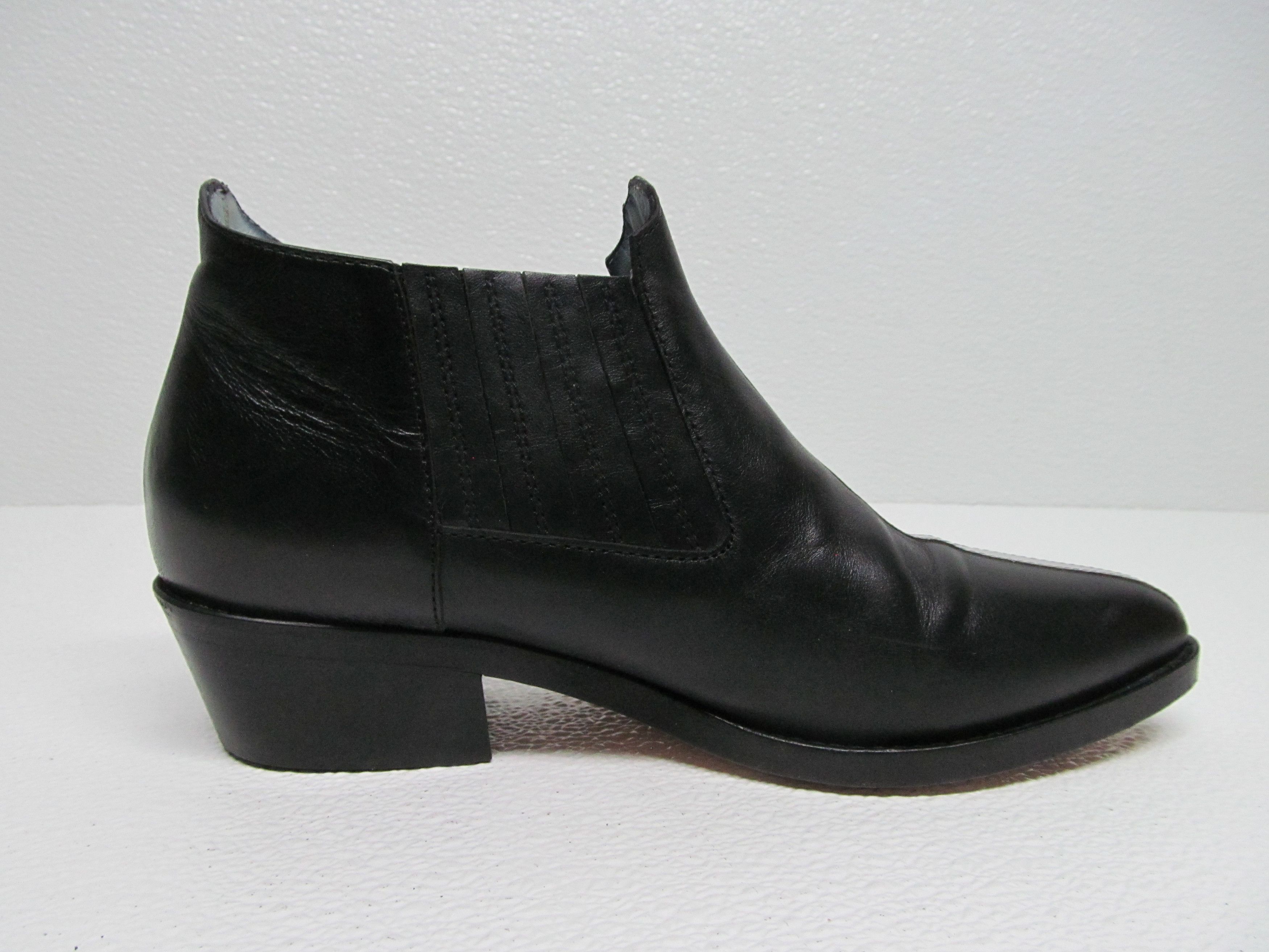 Chiara Ferragni Chiara Ferragni Ankle Boots Black /Silver Leather Rare Size US 7 / IT 37 - 6 Thumbnail
