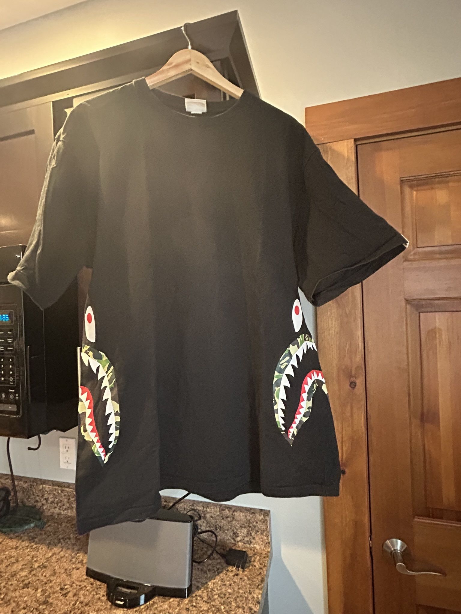 Bape 1st Camo Side Shark Size US XXL / EU 58 / 5 - 1 Thumbnail