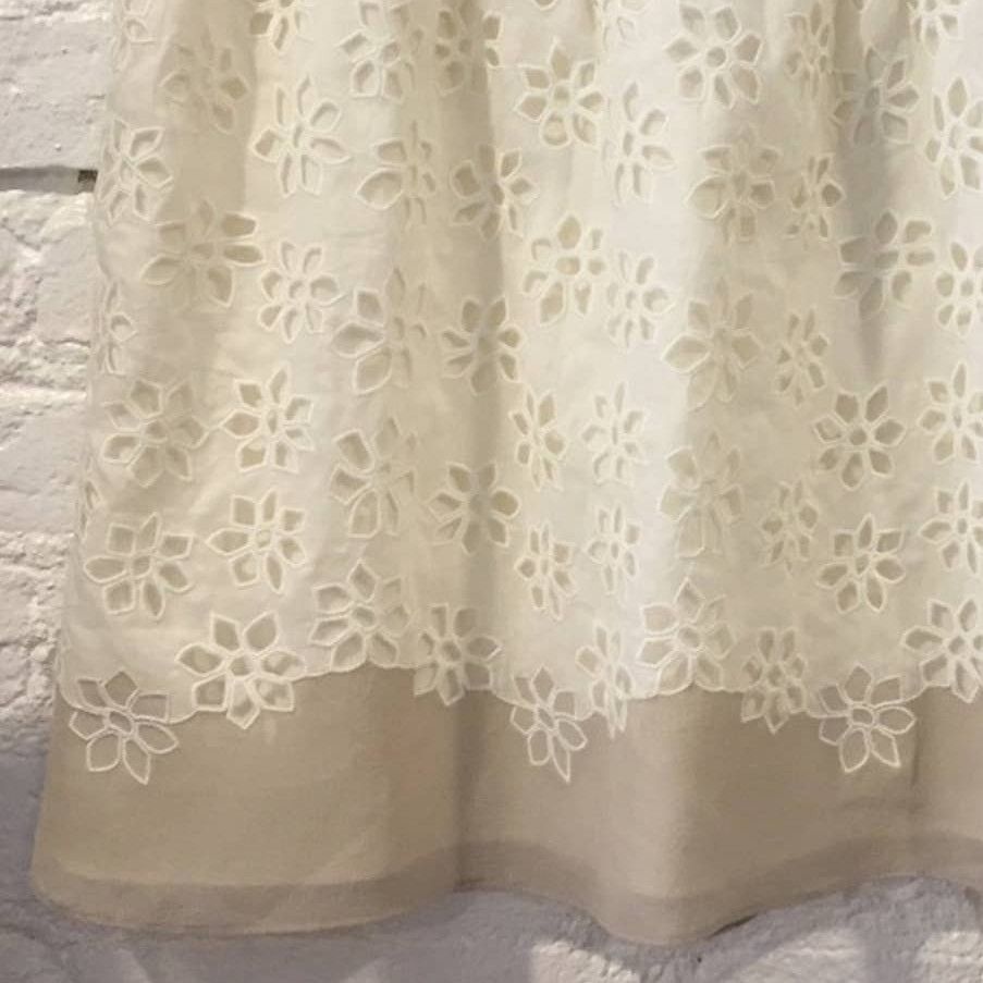 Club Monaco nwt Lorie Antique Cotton Silk Eyelet Skirt US 6 Ivory Size 28" / US 6 / IT 42 - 4 Thumbnail