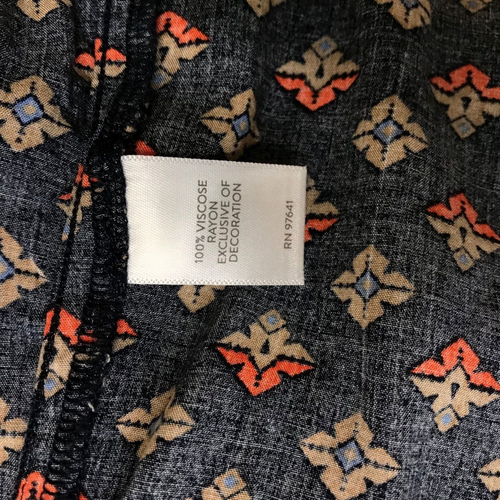 Vintage VINTAGE? No — J Jill Navy Blue Geometric Print Tunic Blouse Women Size L Long Sleeve V Neck Size L / US 10 / IT 46 - 8 Thumbnail