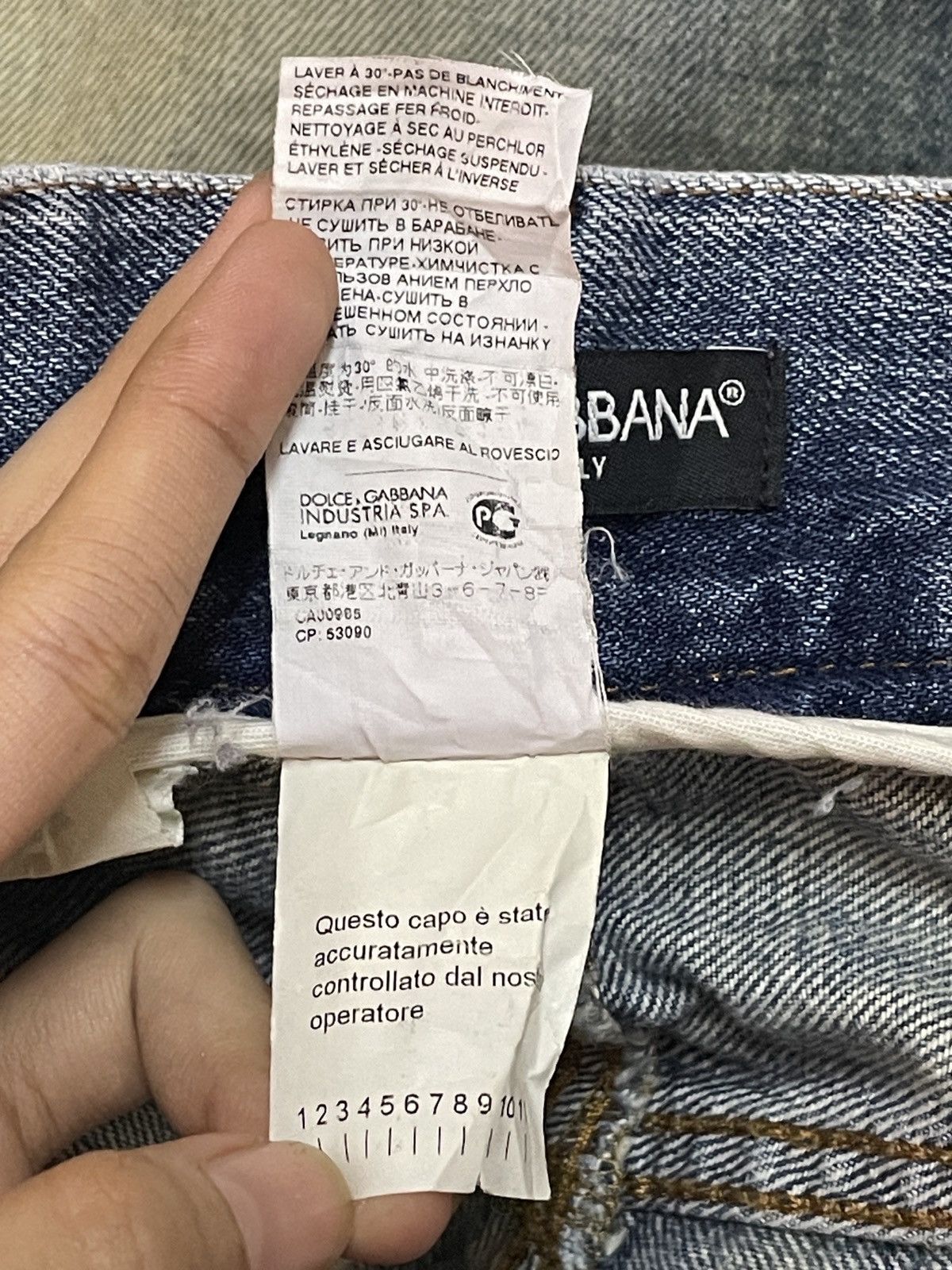 Dolce & Gabbana Very Rare Vintage Dolce Gabbana Style Distressed Jeans 2000s Size US 31 - 11 Thumbnail
