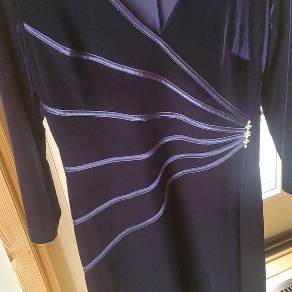 Vintage Connected Apparel Navy Blue Velour Vneck Event Accented Midi Size XL / US 12-14 / IT 48-50 - 3 Thumbnail