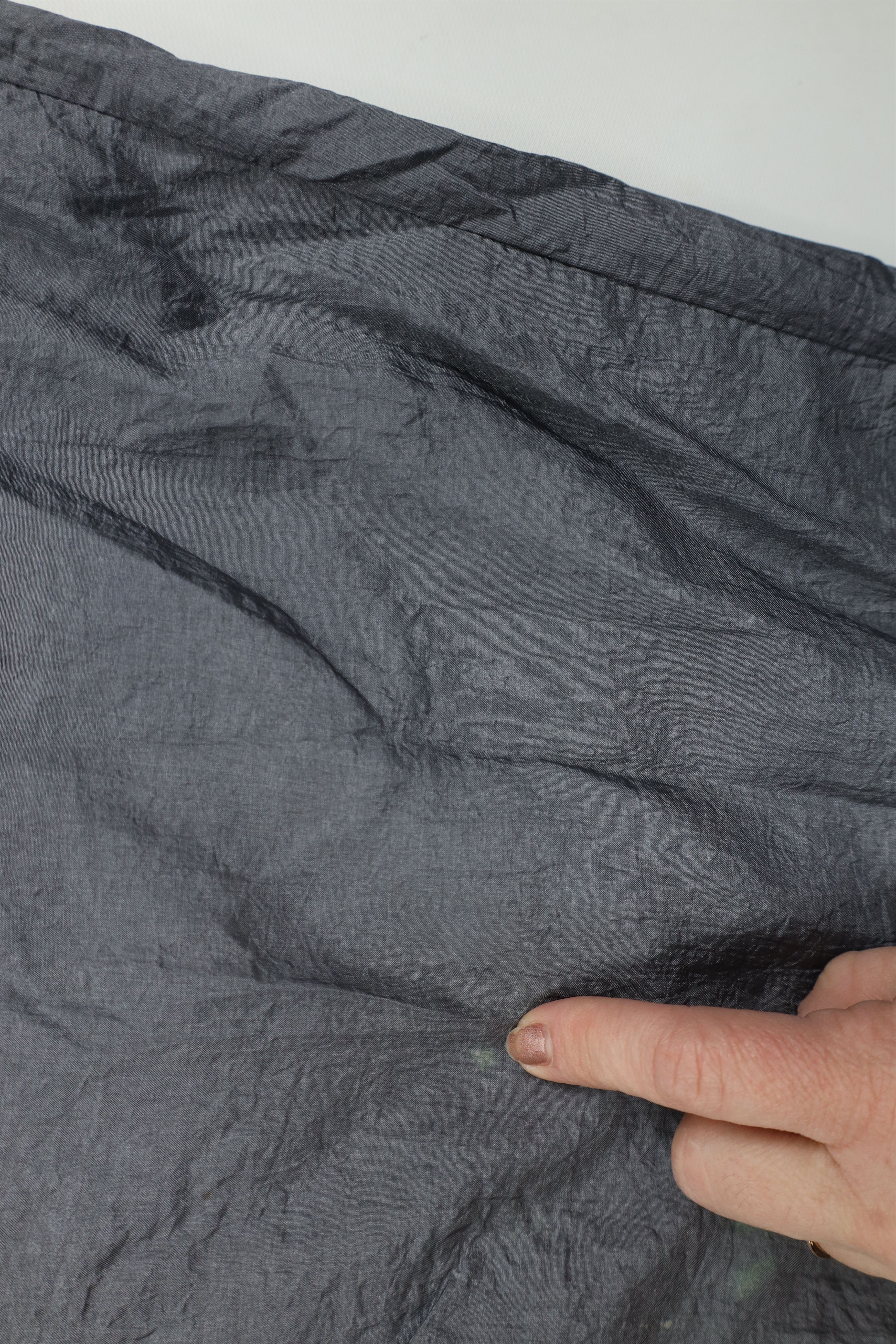 Vintage Vintage 90s Streetwear Lined Windbreaker Jogger Pants Silver Size US 38 / EU 54 - 6 Thumbnail