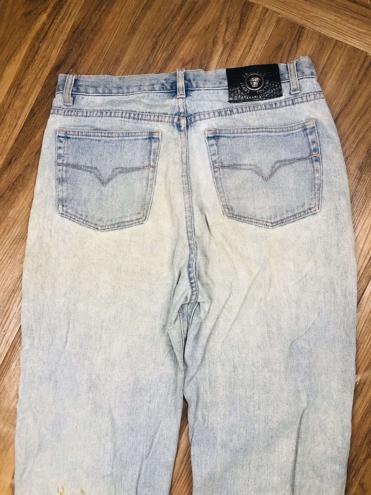 Versace 90s Versace Jeans Couture Straight Leg Denim Light Wash (38) Size US 34 / EU 50 - 15 Thumbnail