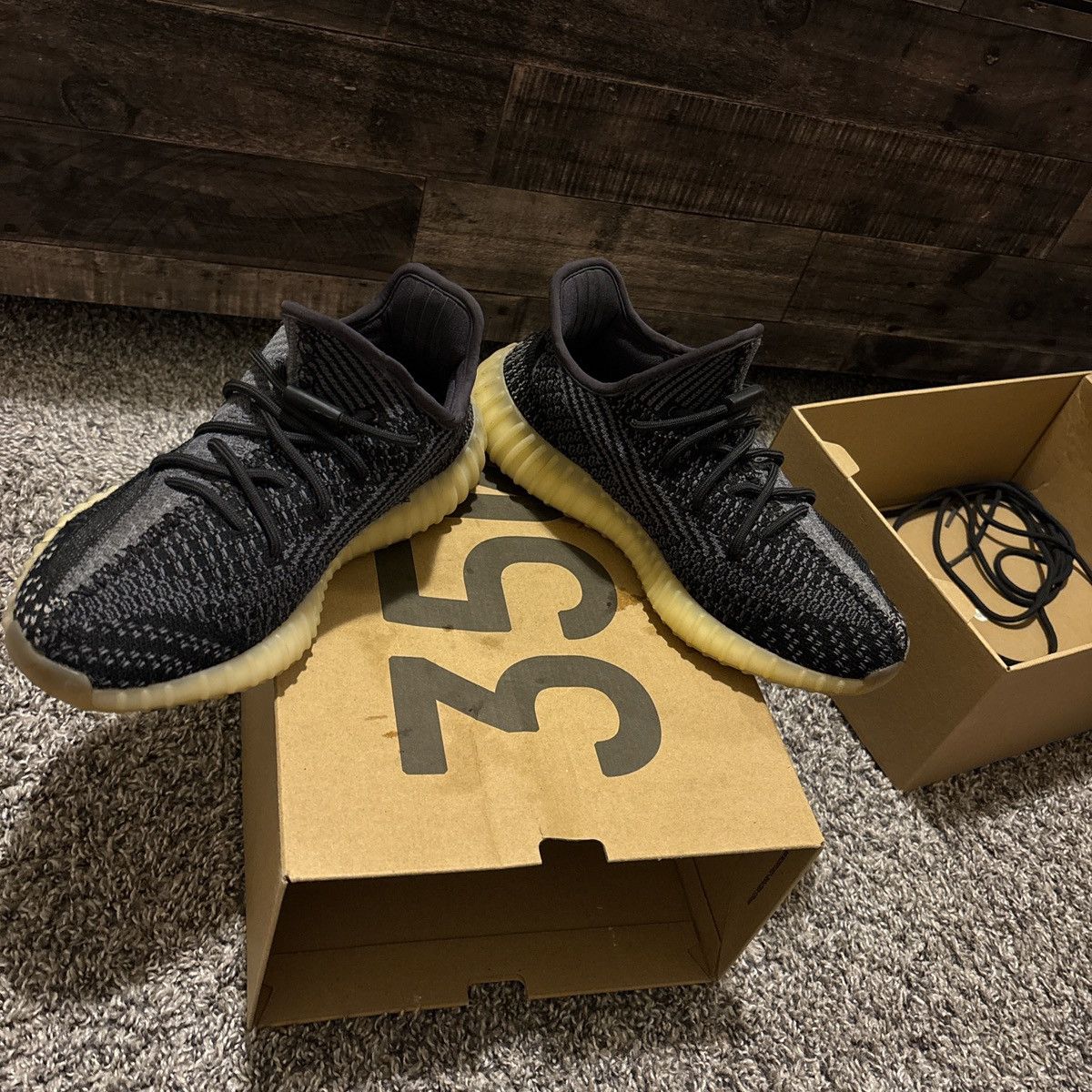 Adidas Yeezy carbon Size US 7 / EU 40 - 3 Thumbnail