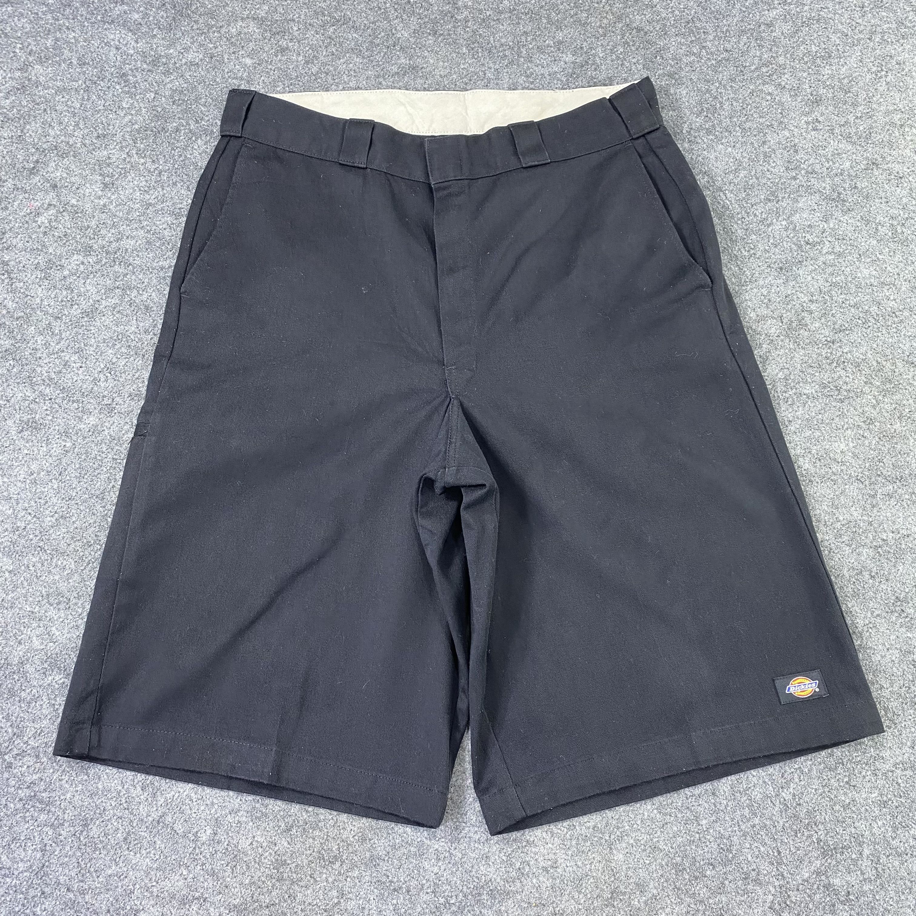 Dickies × Vintage Vintage Dickies Cargo Short Pants-C045 Size US 34 / EU 50 - 1 Thumbnail