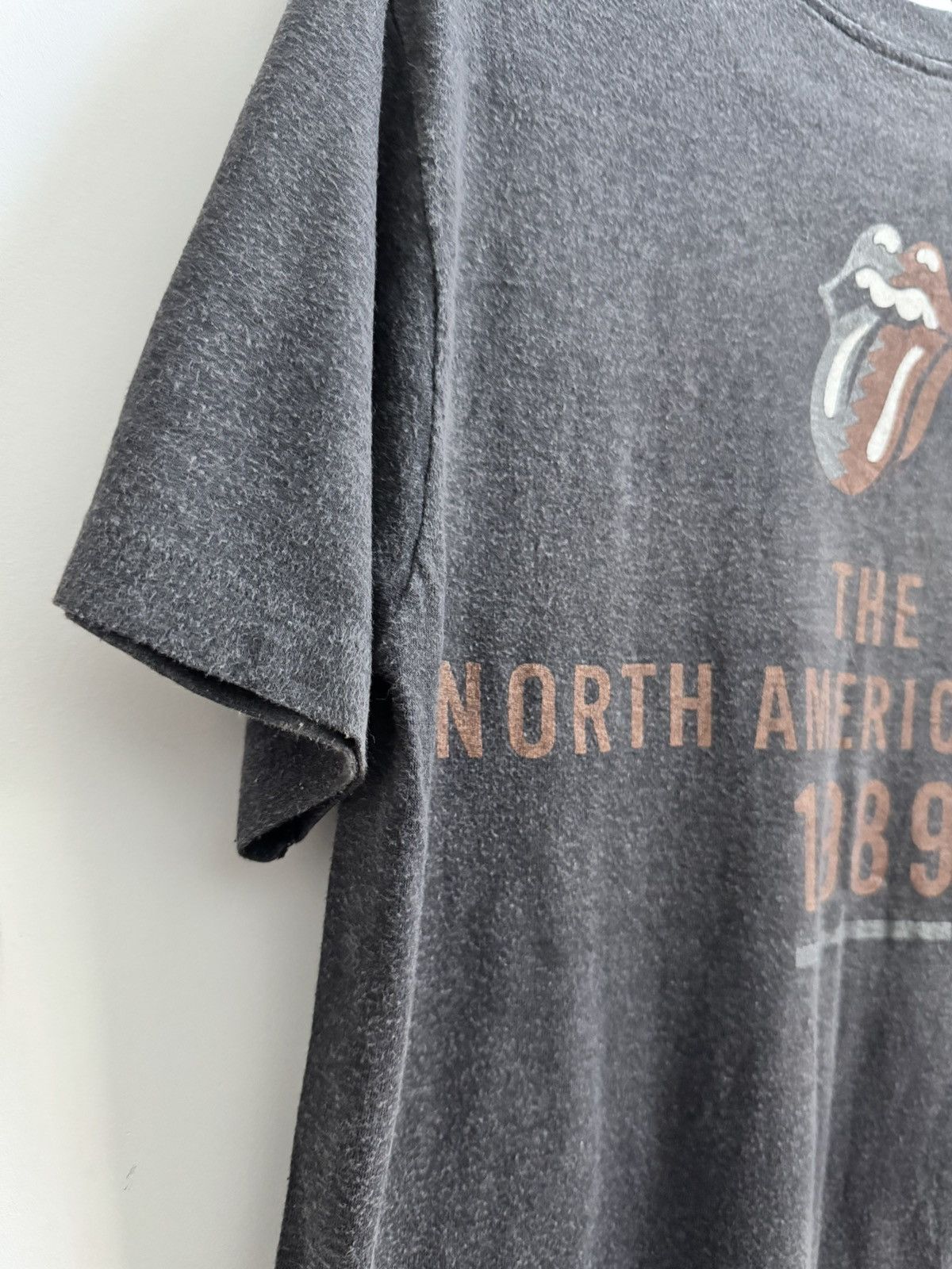 Vintage Vintage Rolling Stones ‘89 The North American Tour T-Shirt Size US L / EU 52-54 / 3 - 8 Thumbnail