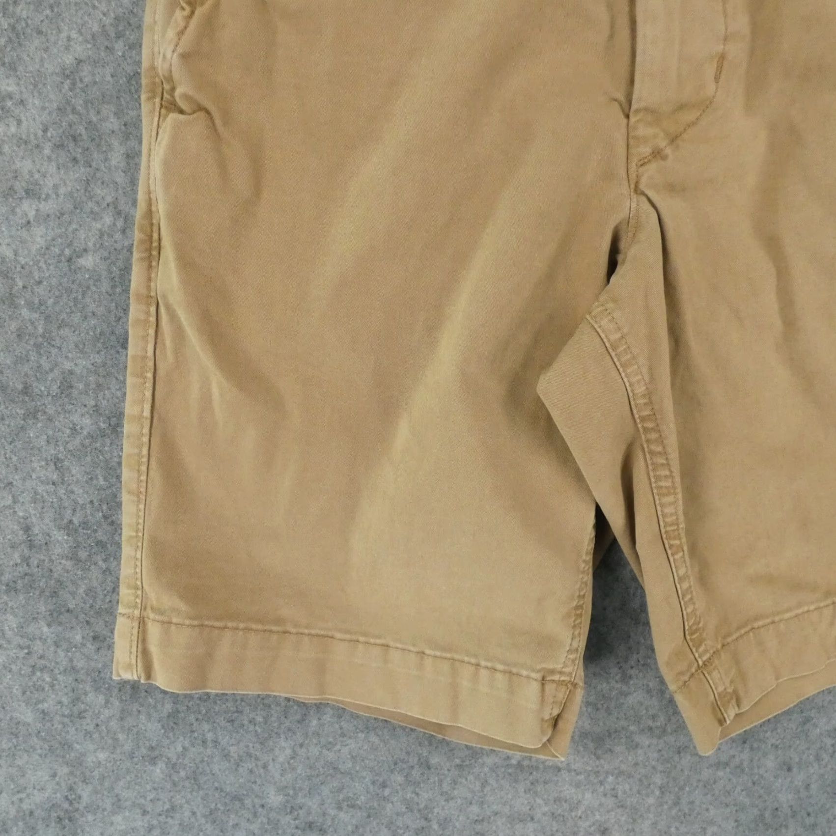 American Eagle Outfitters American Eagle Shorts Mens 26 Next Level Flex Classic Khaki Flat Front Chino Size US 27 - 3 Thumbnail