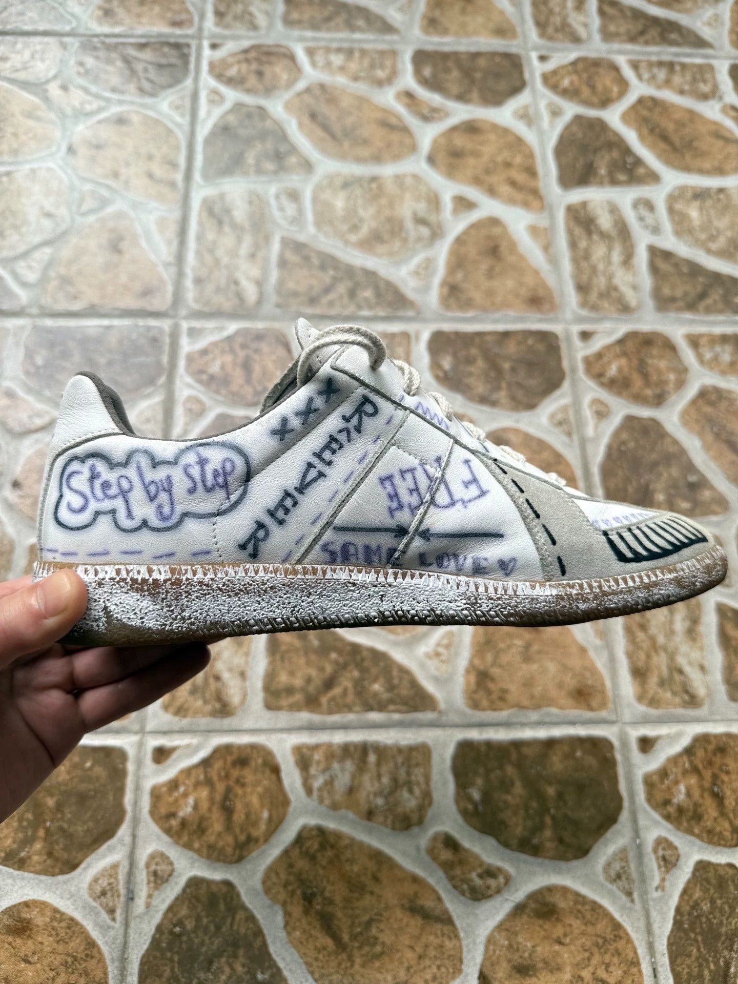 Maison Margiela MM Hand-Painted Graffiti German Trainer 40 Size US 7 / EU 40 - 5 Thumbnail
