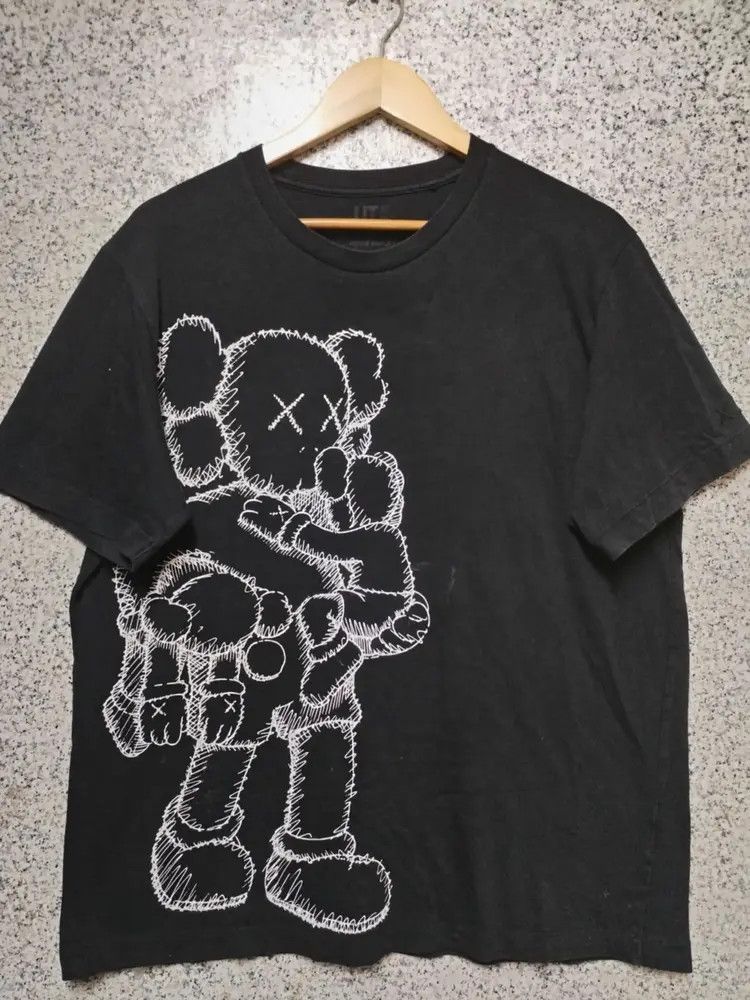Vintage VINTAGE KAWS VERY RARE Size US XL / EU 56 / 4 - 1 Thumbnail