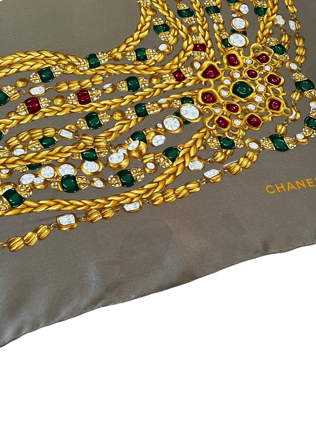 Chanel Vintage Chanel Silk Scarf Size ONE SIZE - 5 Thumbnail