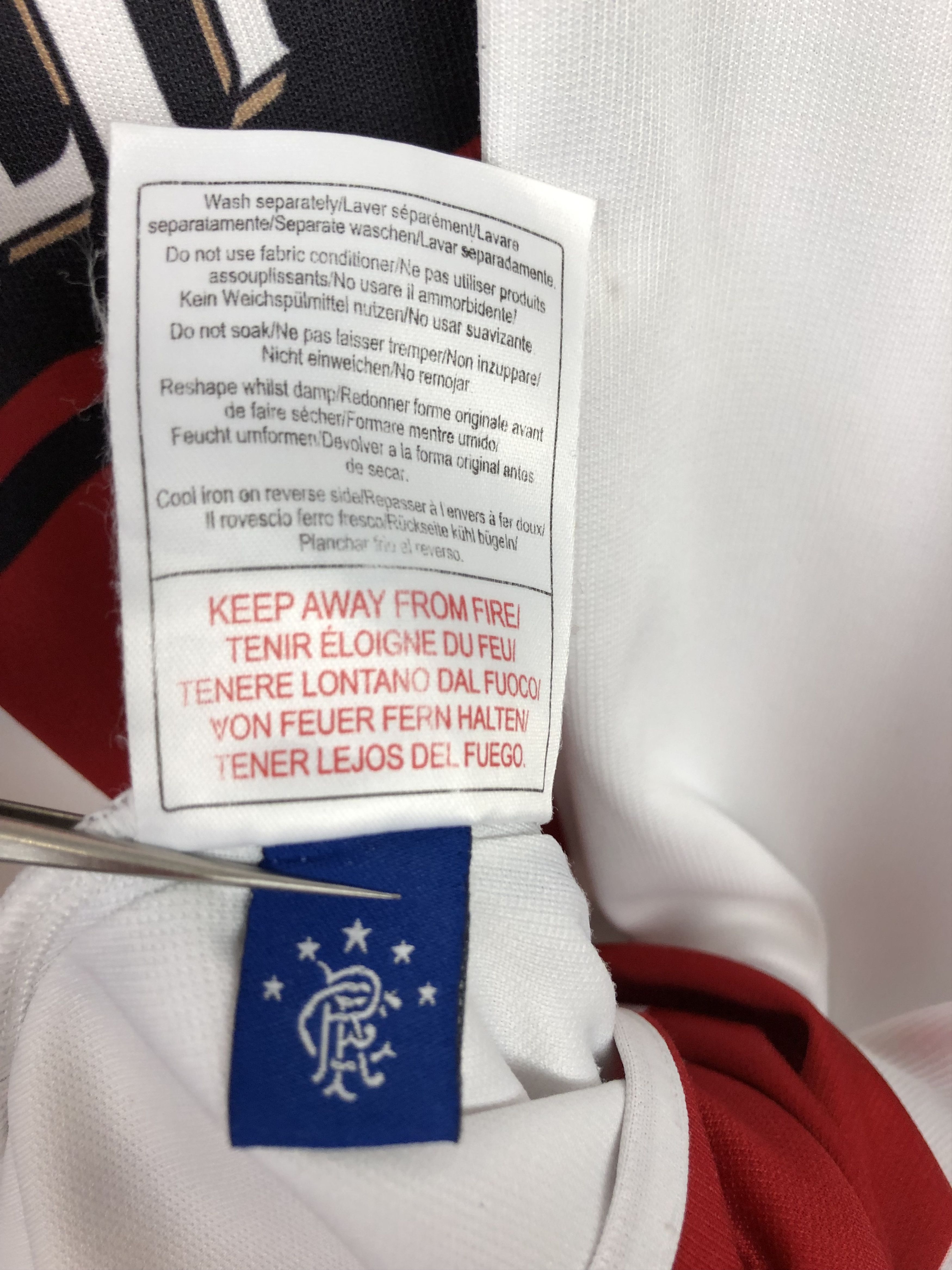 Umbro Rangers football shirt 2005 Soccer Umbro Jersey 3XL Tee Size US XXL / EU 58 / 5 - 10 Thumbnail