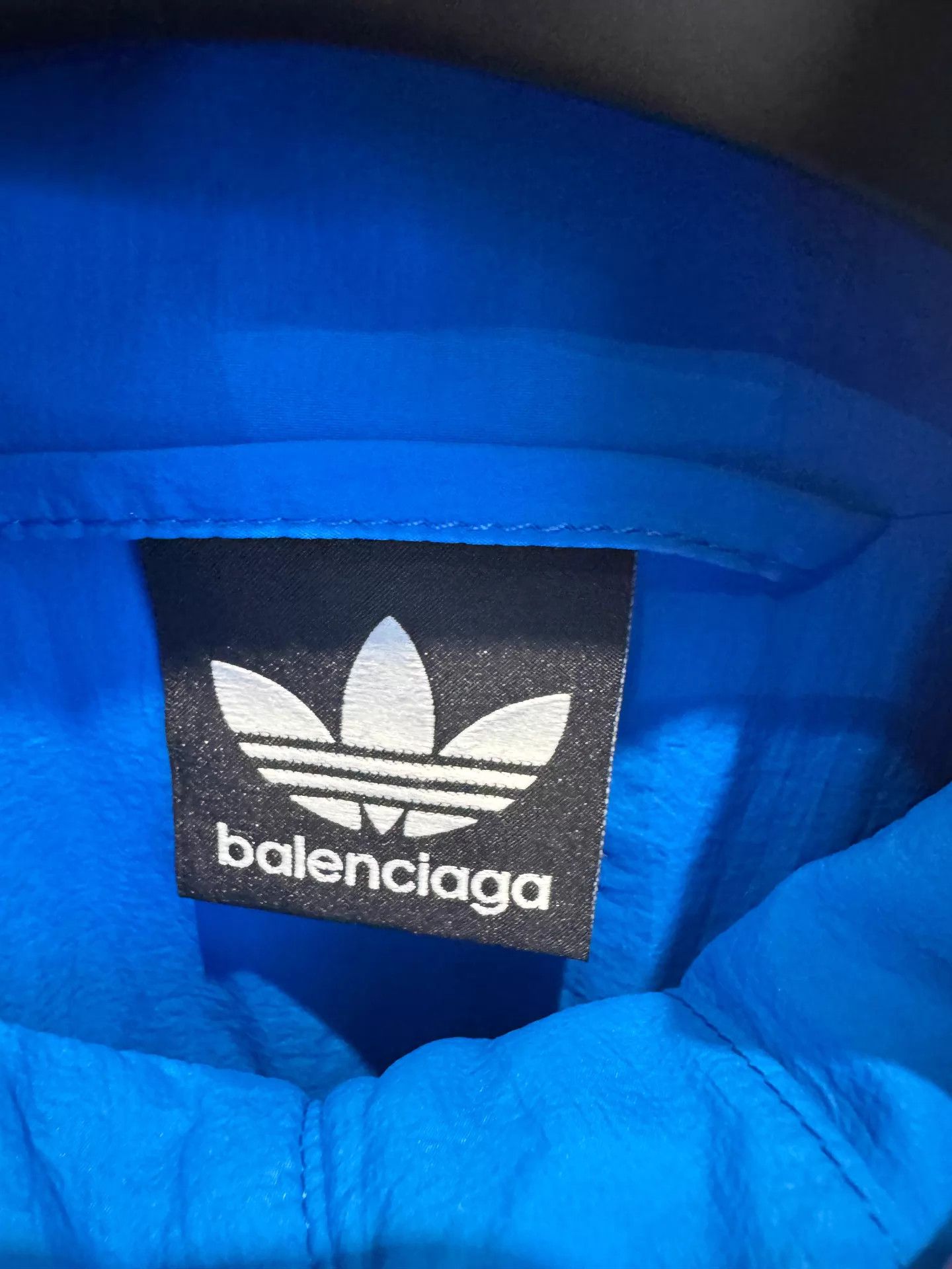 Balenciaga Balenciaga x adidas Originals Logo Stripe Stand Collar Jkt Size US M / EU 48-50 / 2 - 2 Thumbnail