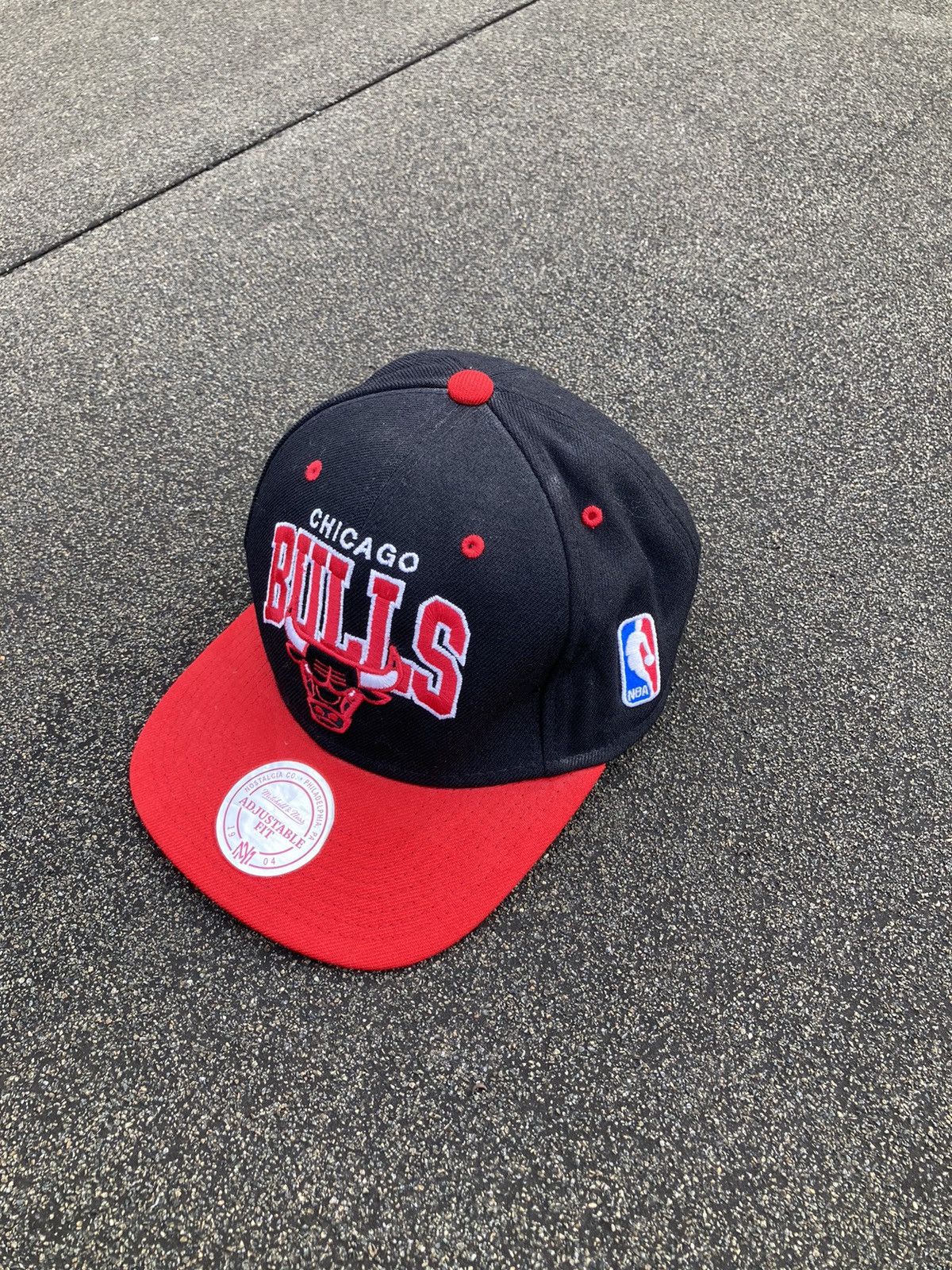 NBA × Vintage Vintage 90s Chicago Bulls NBA MBL NFL Cap Hat Streetwear Size ONE SIZE - 1 Thumbnail