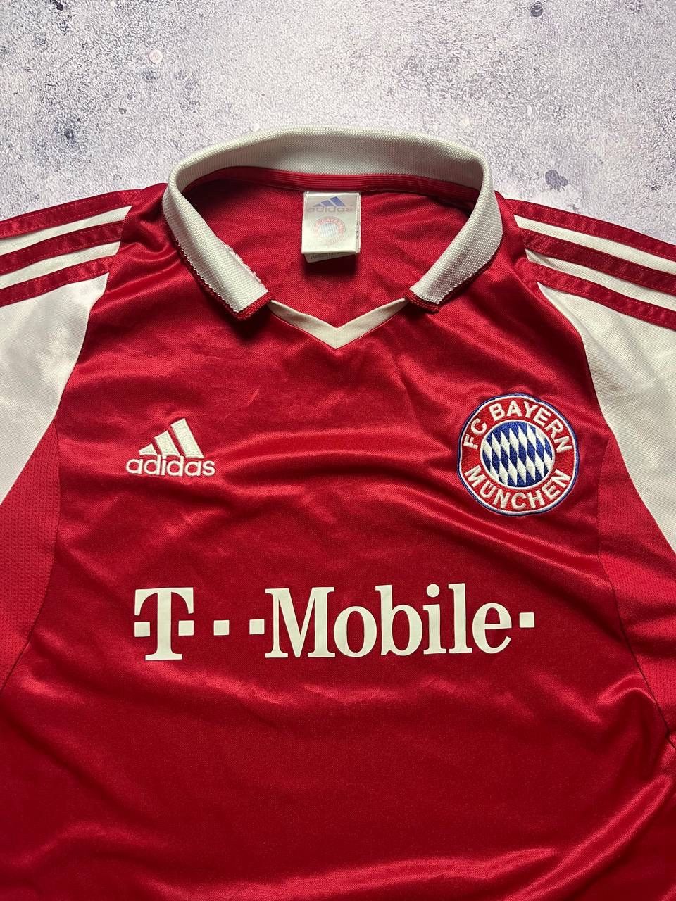 Adidas Adidas 04/05 FC Bayern Munchen Home Soccer Jersey Size US M / EU 48-50 / 2 - 3 Thumbnail