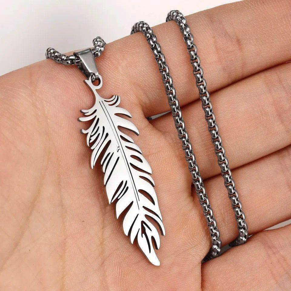 Vintage Vintage Goth Feather Pendant Necklace Size ONE SIZE - 1 Thumbnail