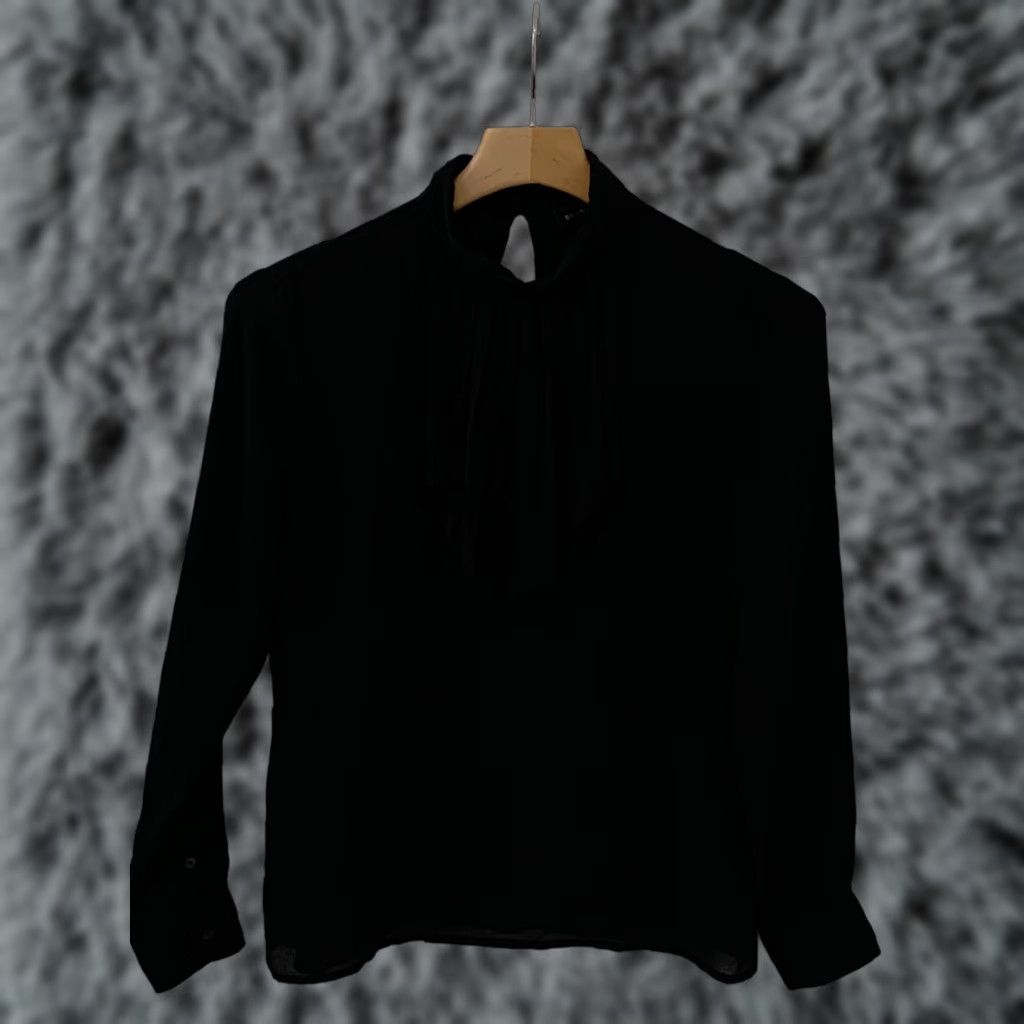 Banana Republic Banana Republic Womens Blouse Sz XS Black Sheer VGUC Size XS / US 0-2 / IT 36-38 - 1 Thumbnail