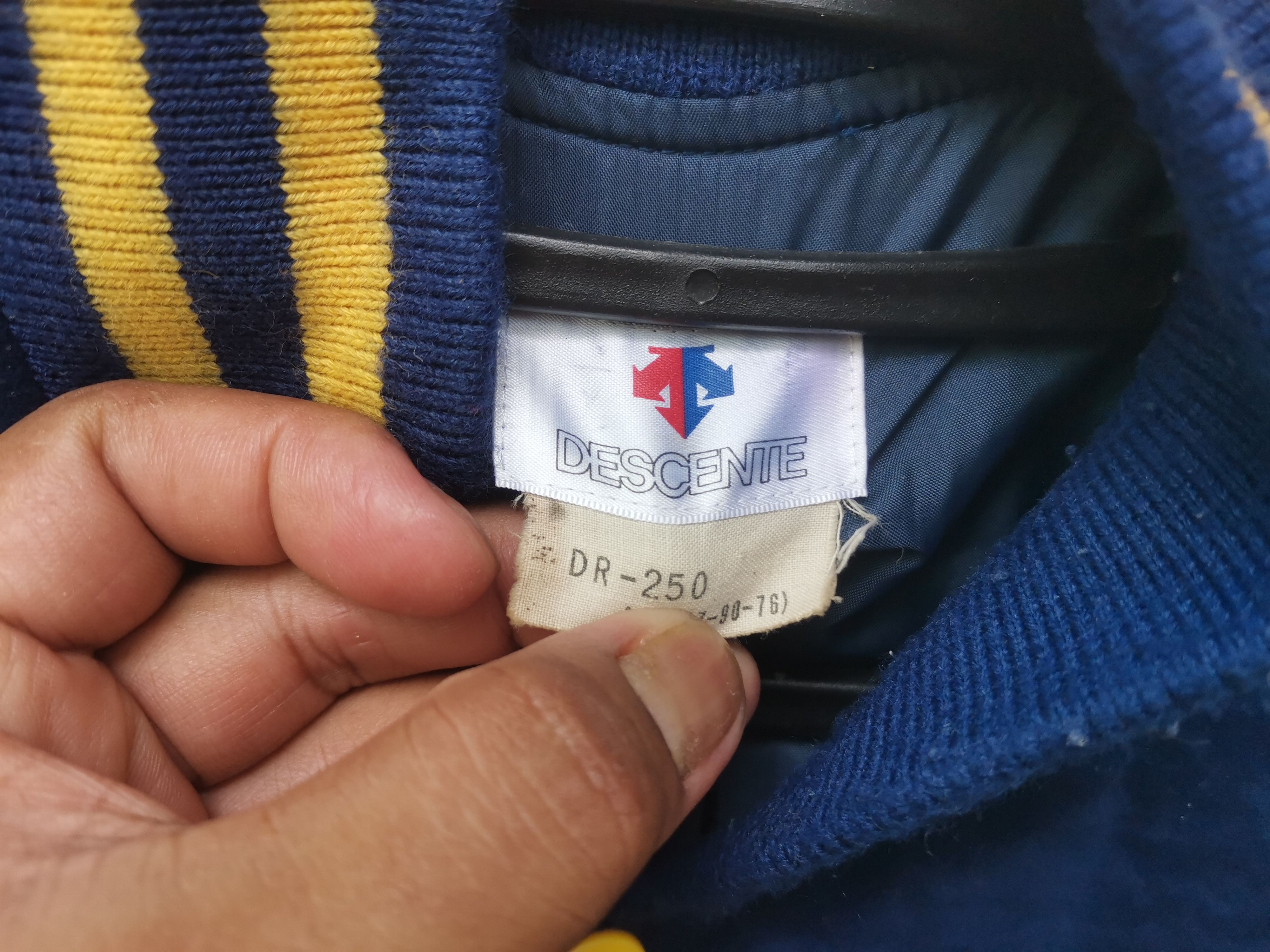 Descente × Vintage Rare vintage Descente stadium varsity jacket Size US M / EU 48-50 / 2 - 3 Thumbnail