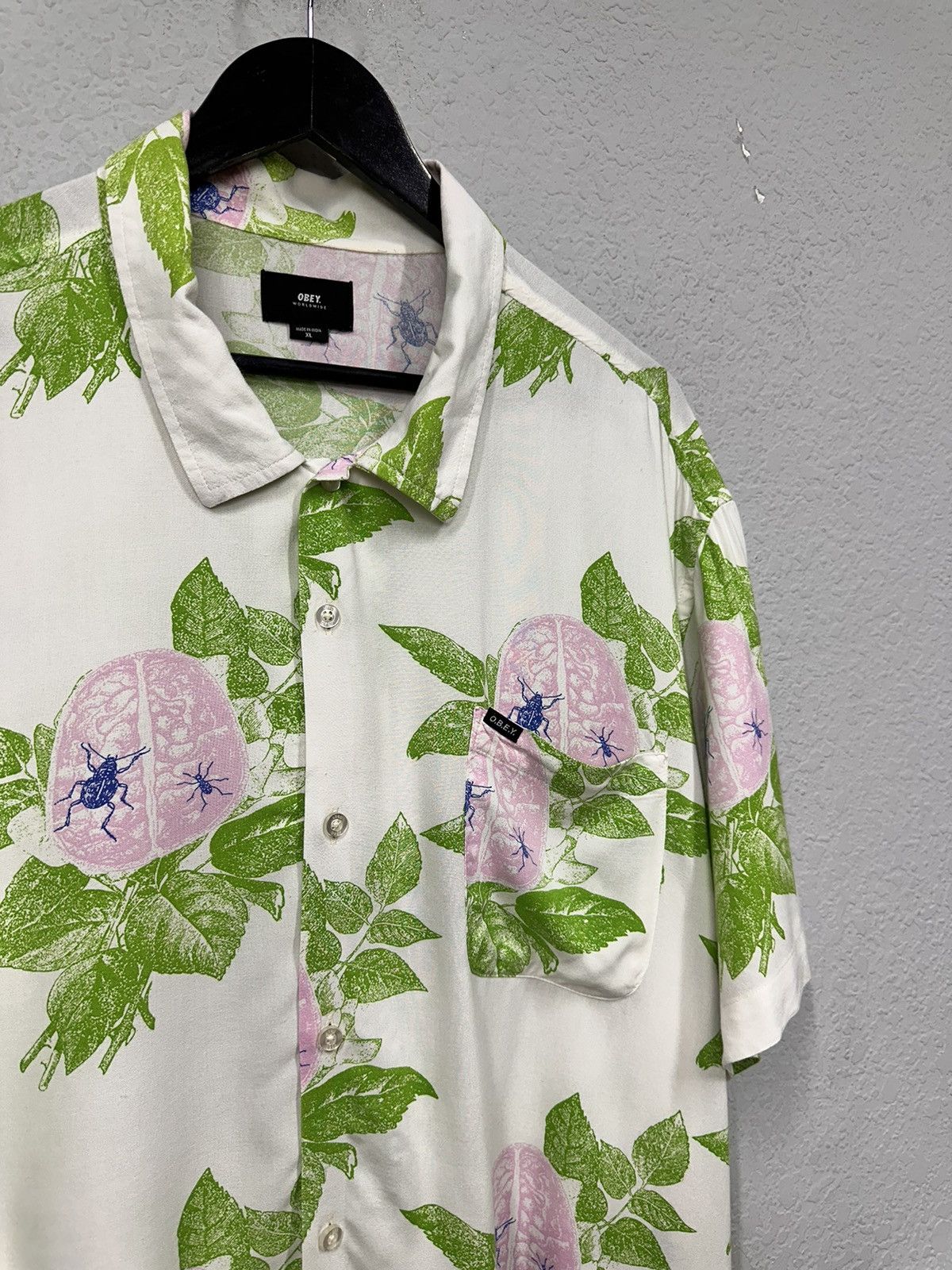 Obey Vintage Obey Shirt Monogram USA HYPE DOLCE GABBANA SHILK Size US XL / EU 56 / 4 - 3 Thumbnail