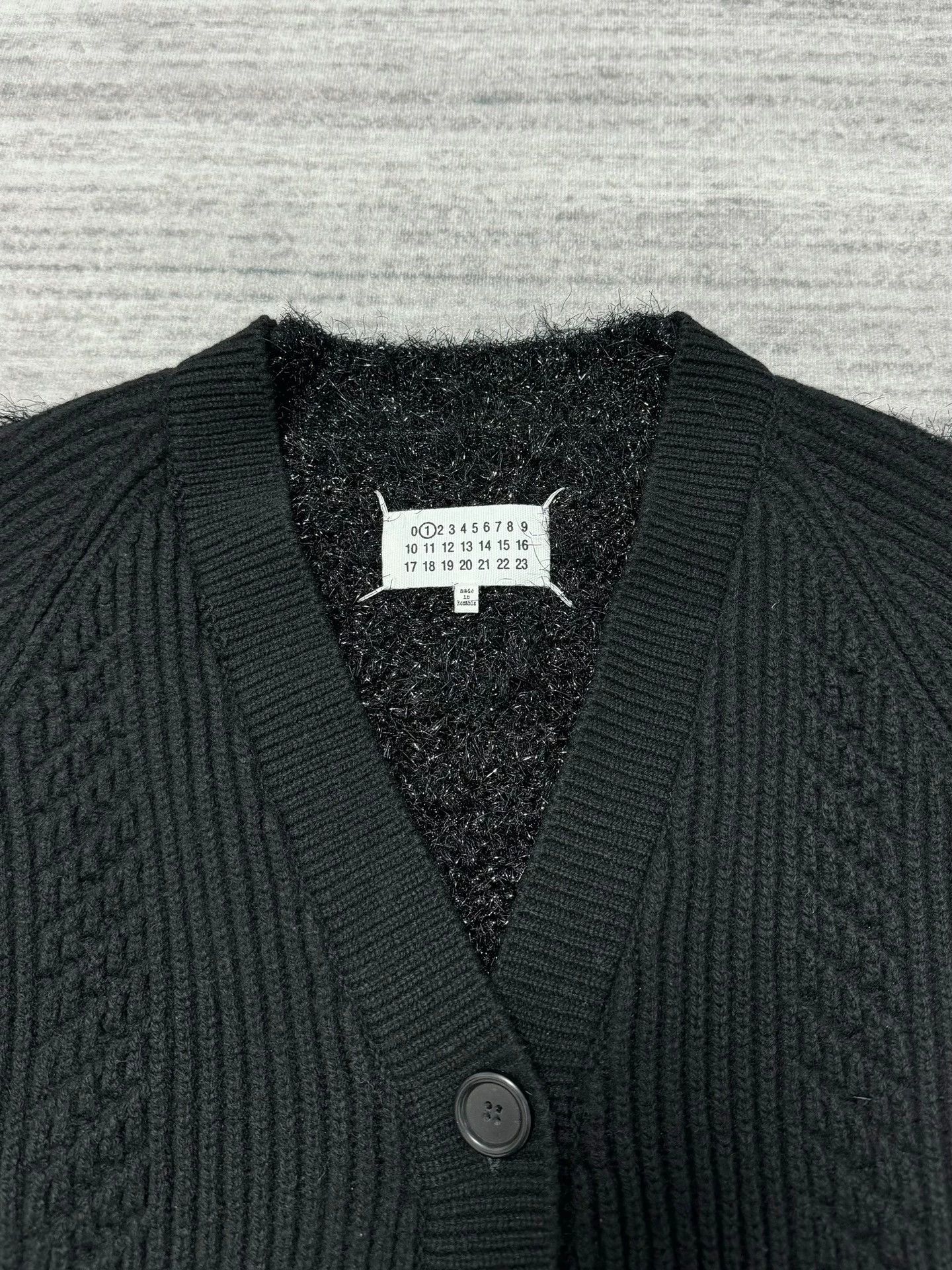 Maison Margiela Maison Margiela Black Wool & Silver Lurex Sequin Cardigan Size S / US 4 / IT 40 - 4 Thumbnail