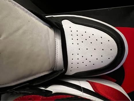 Nike Jordan 1 Satin Black Toe Size US 8 / EU 41 - 2 Thumbnail