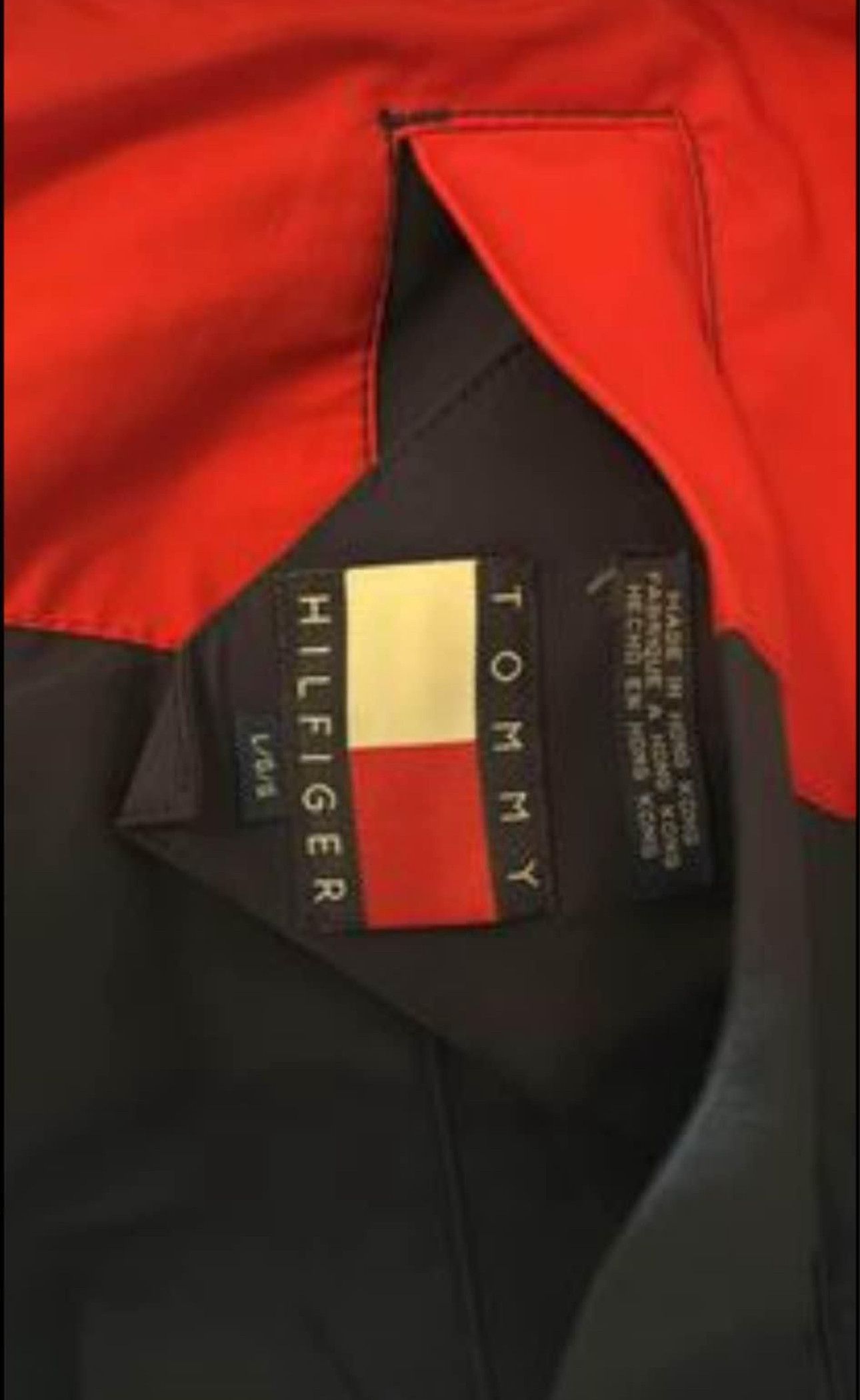 Tommy Hilfiger Tommy Hilfiger big flag grail piece Size US L / EU 52-54 / 3 - 2 Thumbnail