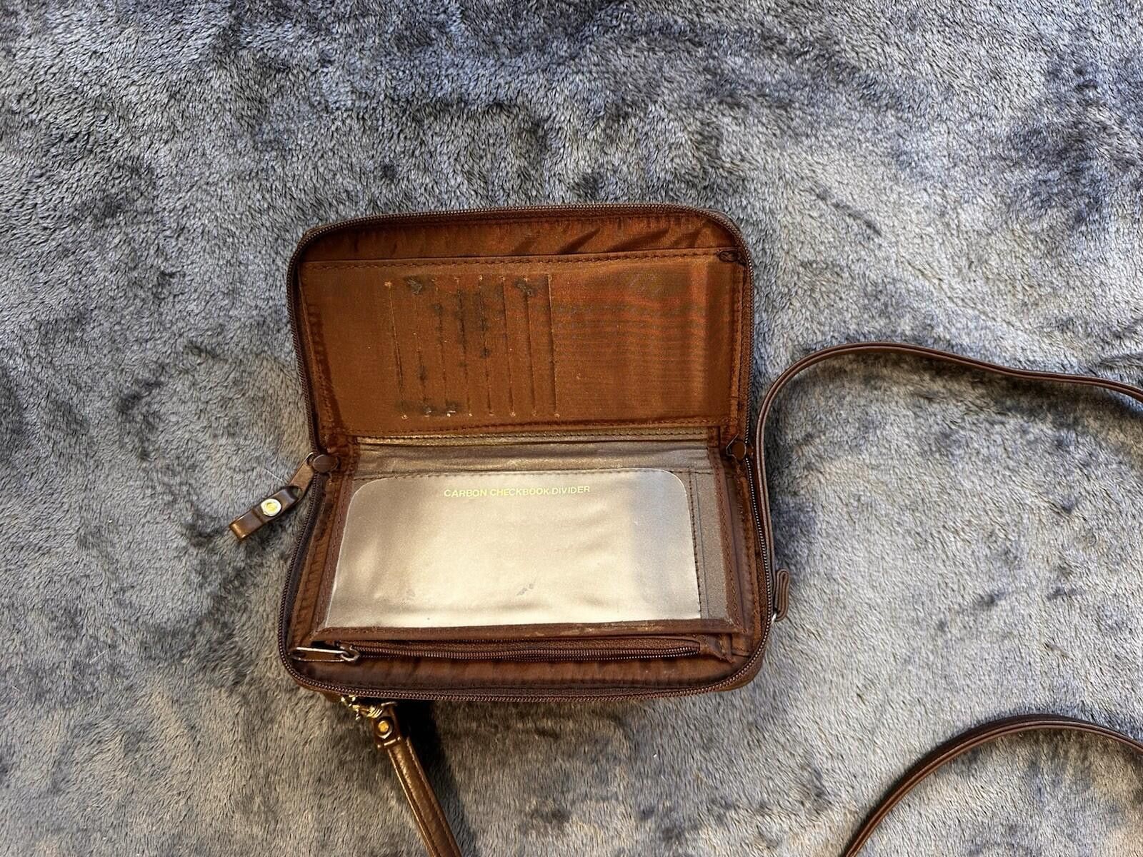 Other VTG Dolce Vita Moda Brown Leather Clutch Glasses Case Size ONE SIZE - 3 Thumbnail