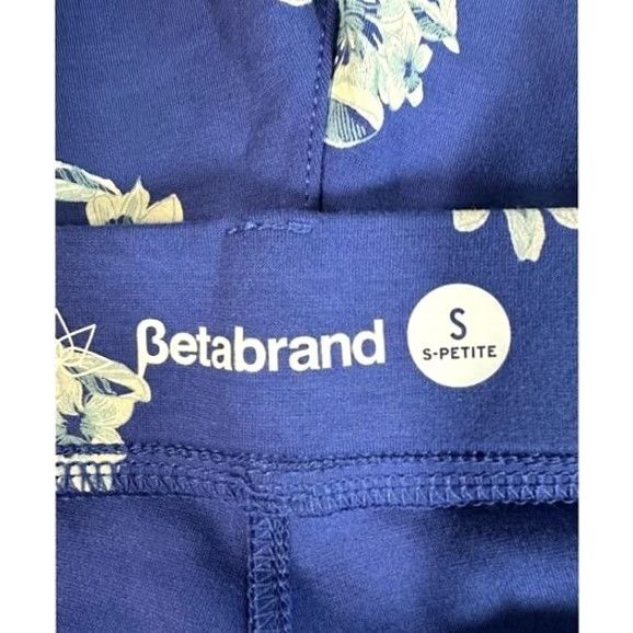 Vintage VINTAGE? No. Betabrand Pants Womens Small Petite Blue Floral Print Nylon Blend Yoga Dress Pants Casual Womens (adapted) Size 28" / US 6 / IT 42 - 3 Thumbnail