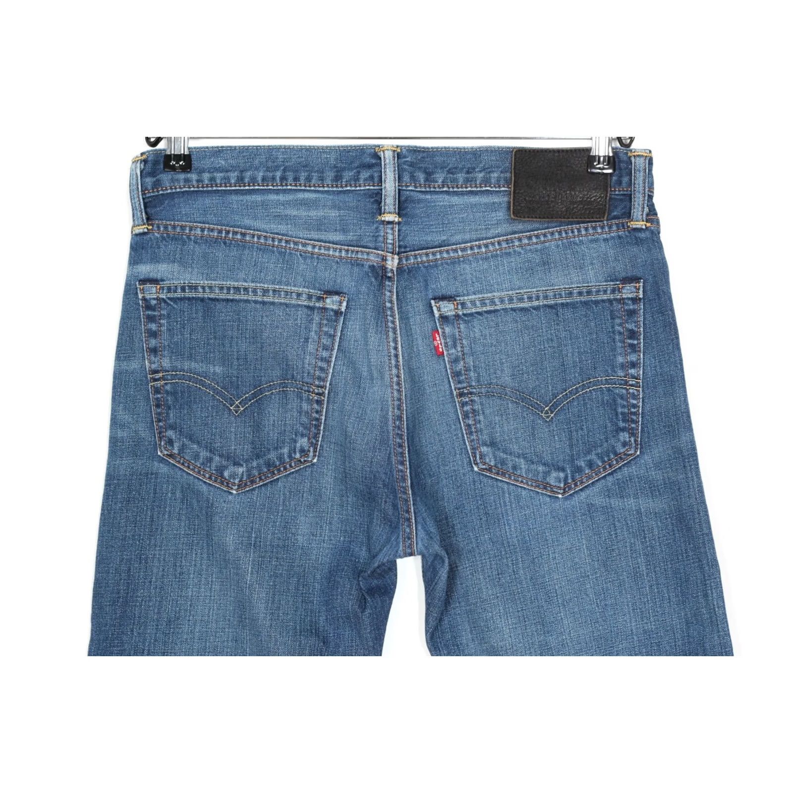 Levi's 2. The capitalization and formatting have been adjusted to be more readable consistent Size US 31 - 3 Thumbnail