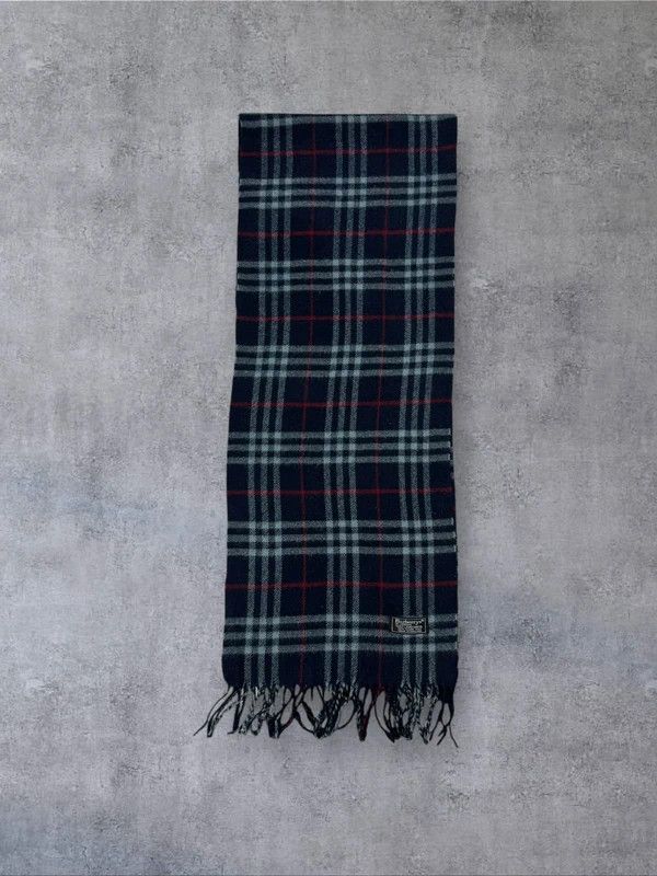 Burberry Vintage Burberry full pattern navy wool scarf Size ONE SIZE - 5 Thumbnail
