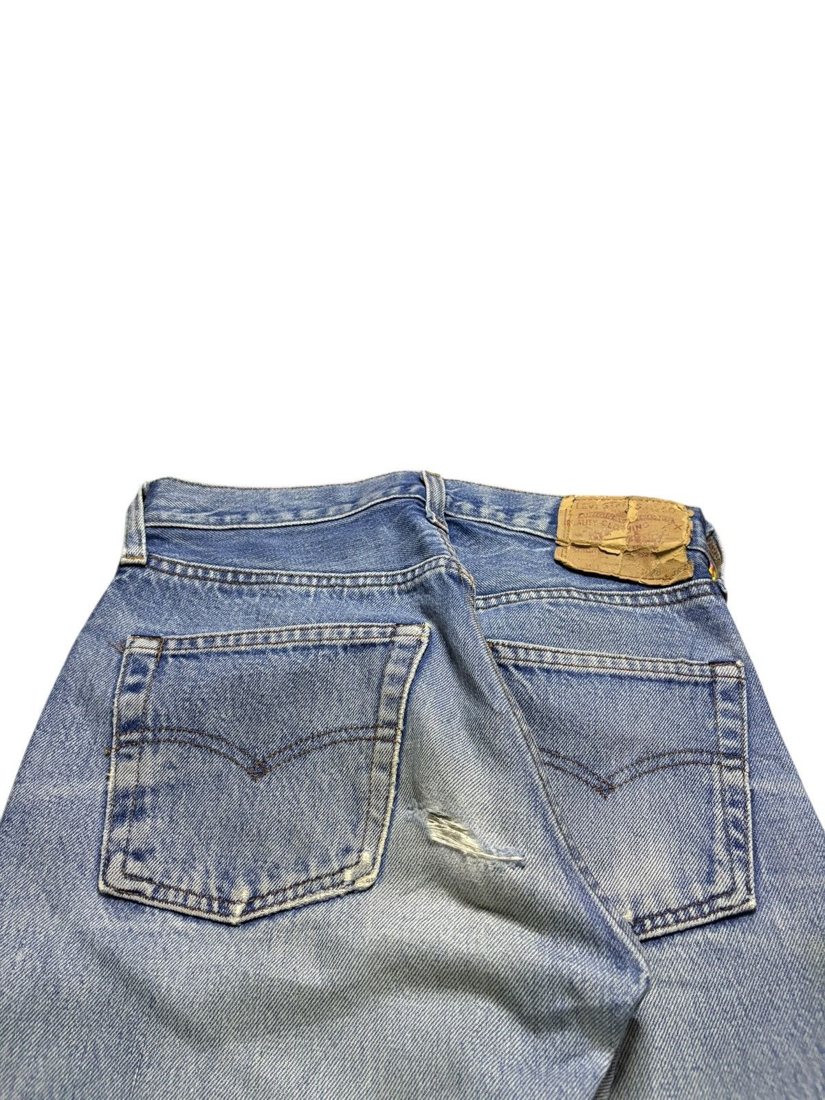 Levi's Vintage 80s Levis 501 Selvedge Distressed Jeans Button 524 Size US 26 / EU 42 - 10 Thumbnail